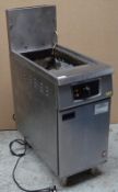 1 x Falcon Natural Gas Fryer with Electric Filtration - Model G401F - Stainless Steel Finish - 18 Li