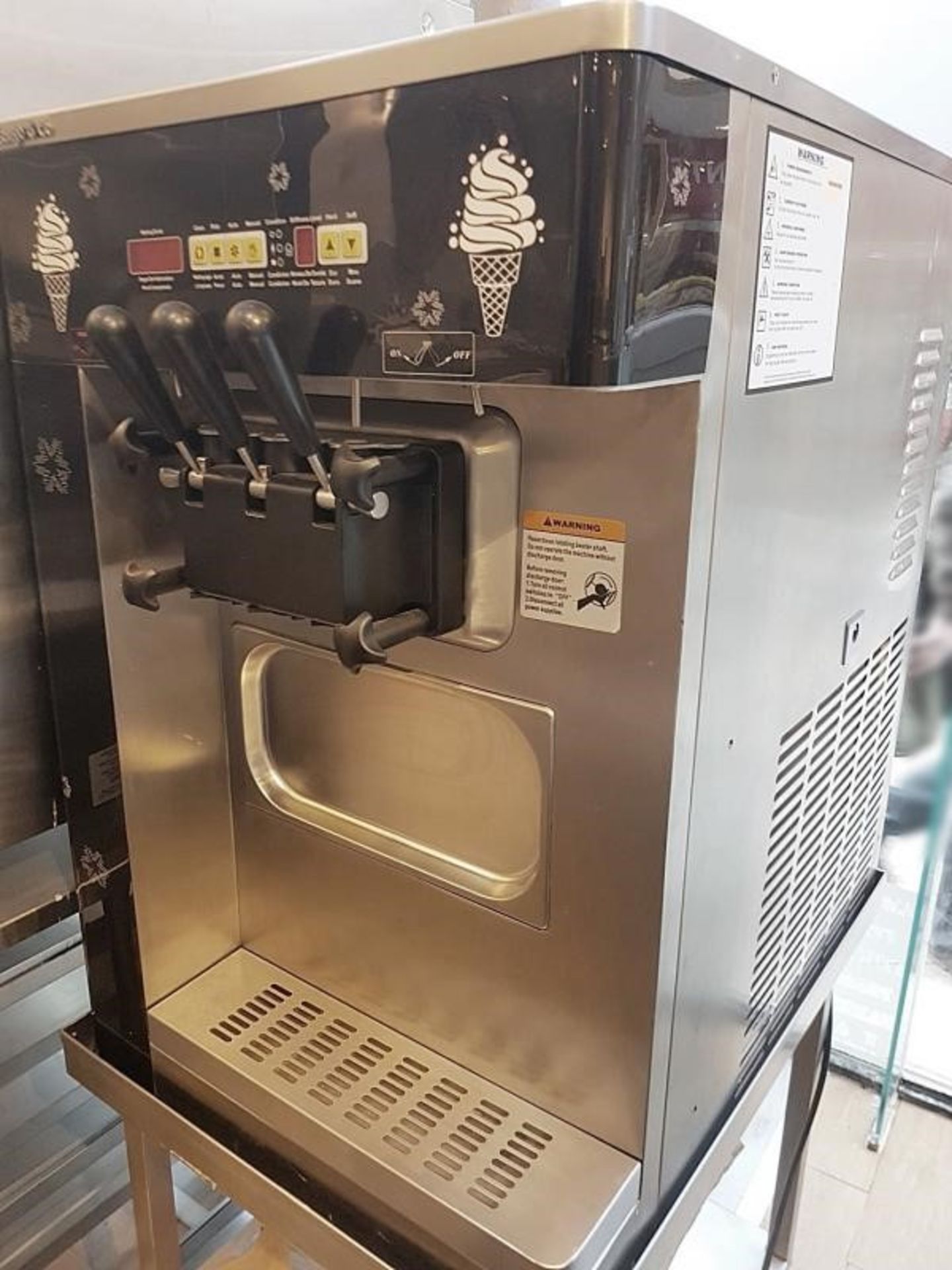 1 x Artic 132BA Commercial Ice-cream Machine And Stand - Around 12 Months Old In Great Condition - F - Image 8 of 11