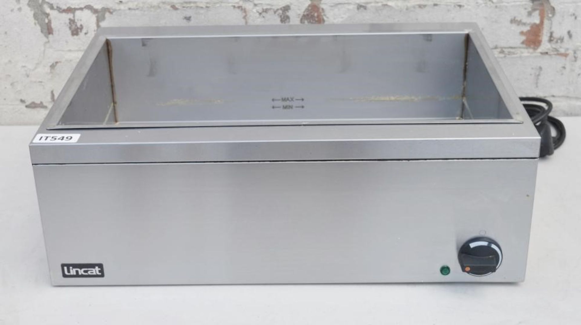 1 x LINCAT Commercial Bain Marie (Model: LBM2W) - 500W Wet And Dry Heat - Stainless Steel Finish - R - Image 4 of 7