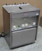 1 x Valentine Electric Single Tank Freestanding Fryer - Suitable For Upto Three Baskets - Model MA94