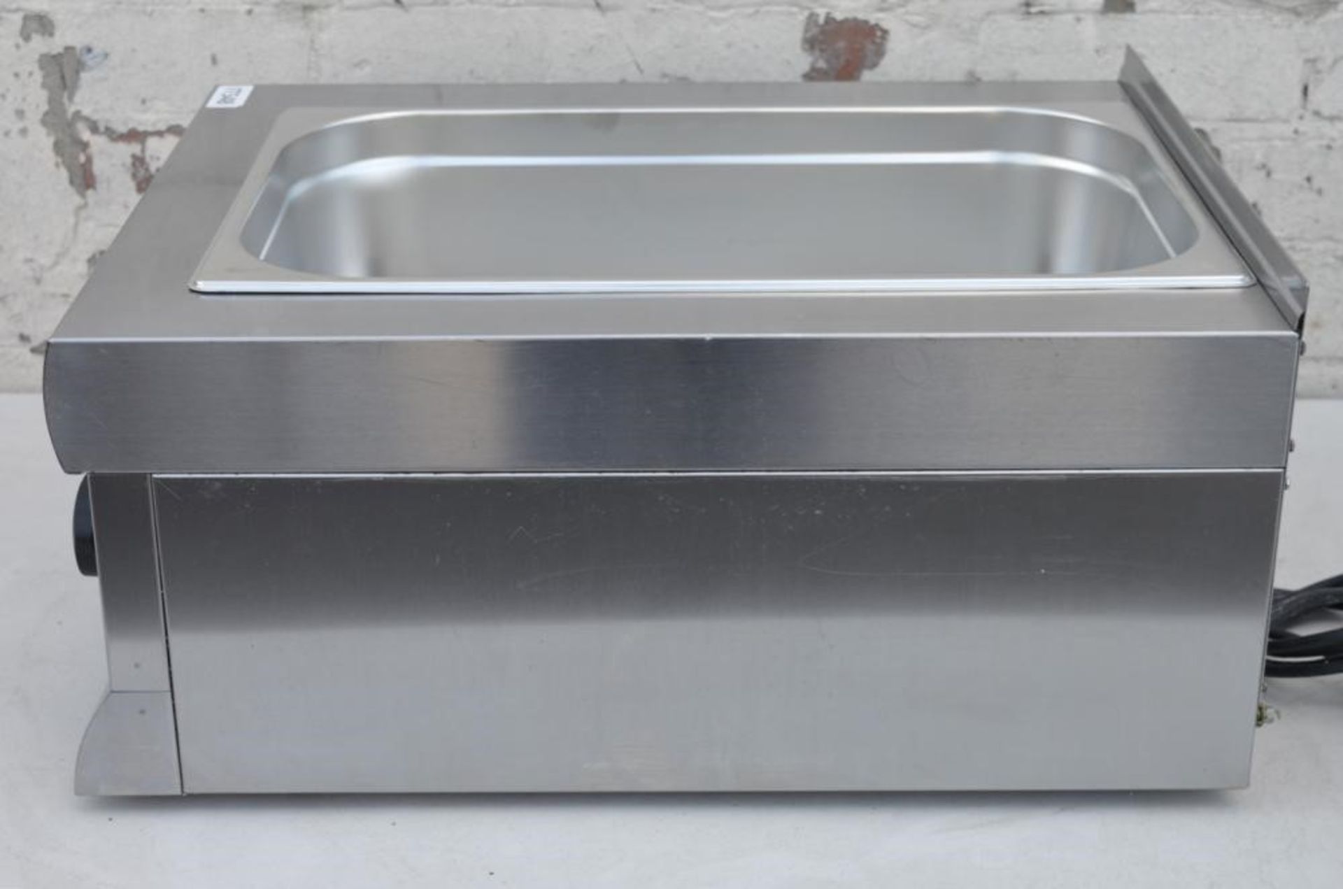 1 x LINCAT Commercial Bain Marie (BM4) - Made In UK - Stainless Steel Finish - Ref: IT548 - CL232 - - Image 7 of 9