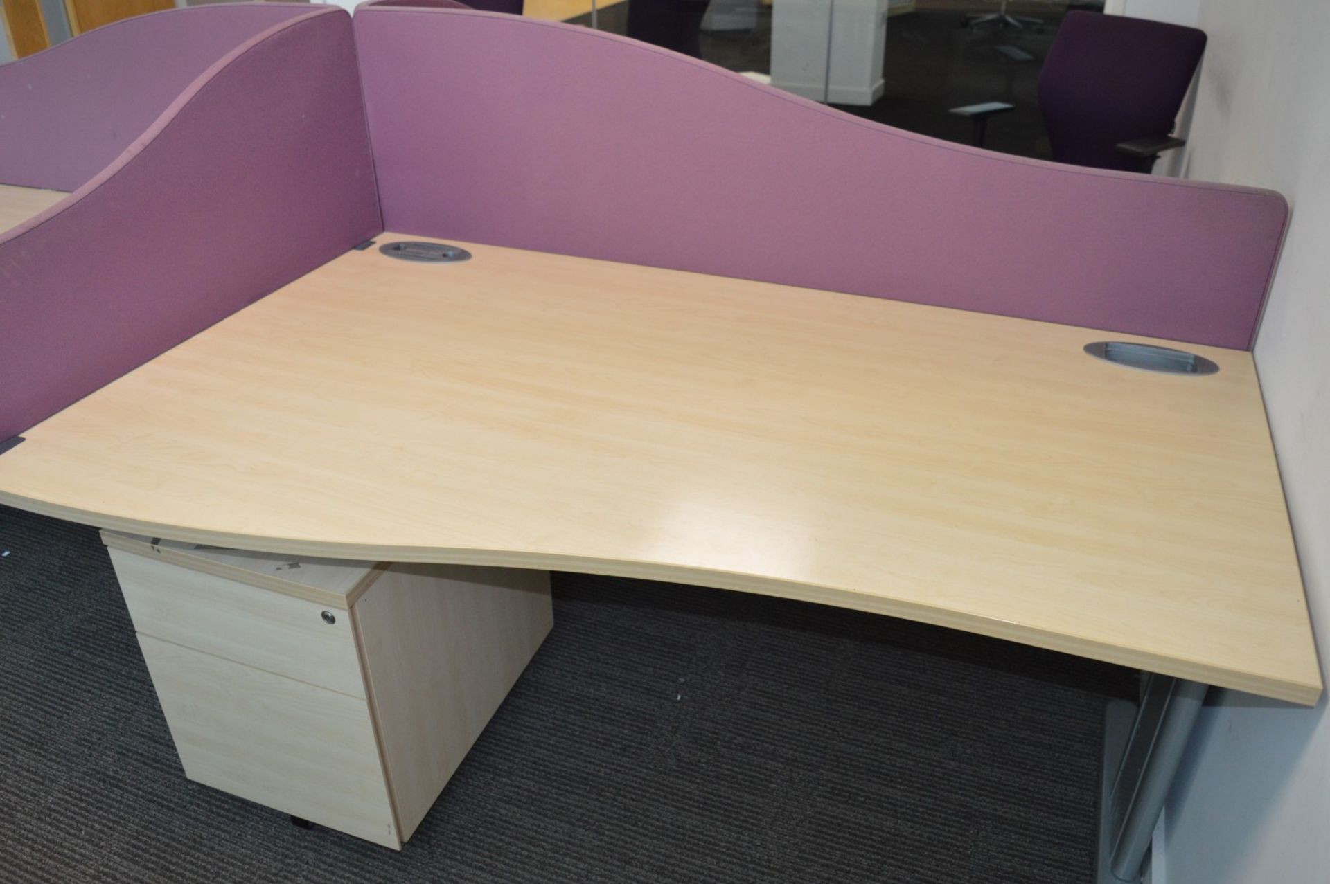 4 x Wave Office Desks With Privacy Partitions - Beech Finish With Purple Privacy Panels - Desk - Bild 11 aus 11