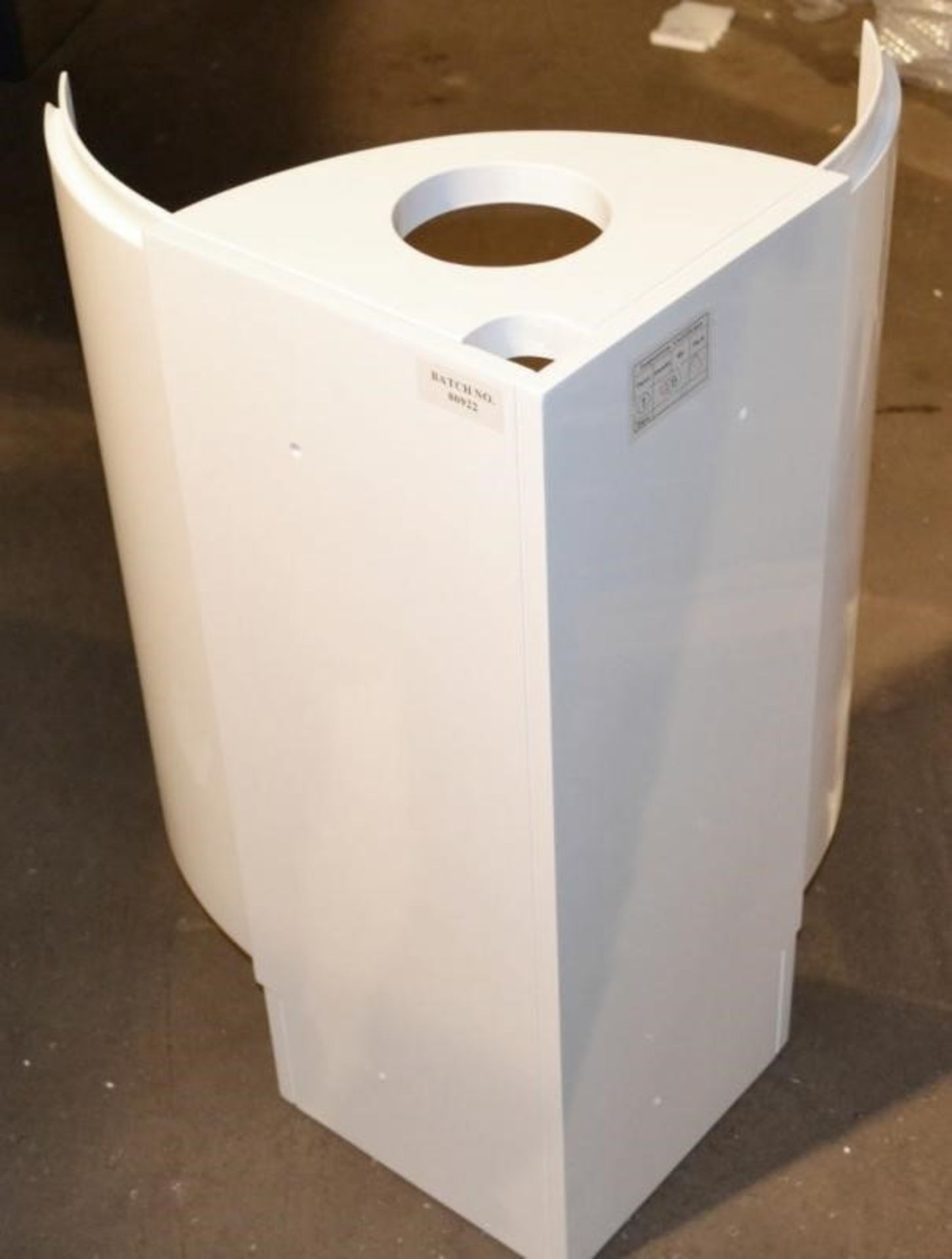 1 x Snow Corner Vanity Corner Unit - White High Gloss Finish - Dimensions: 29 x 29 x 73cm - New / U - Image 5 of 6