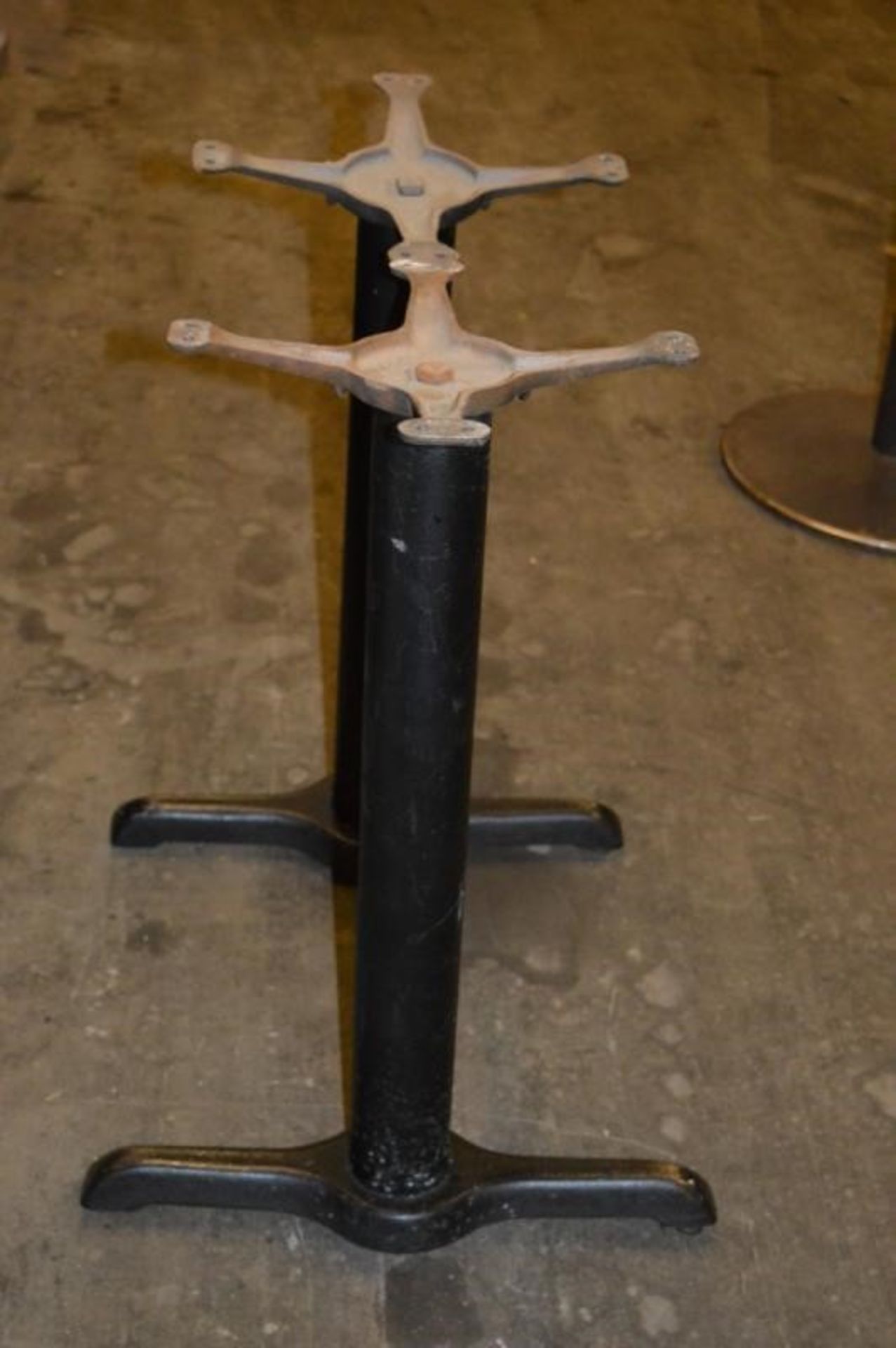 30 x Cast Iron Table Base Legs - CL297 - JP000 - Location: Bolton BL1 - Image 4 of 4