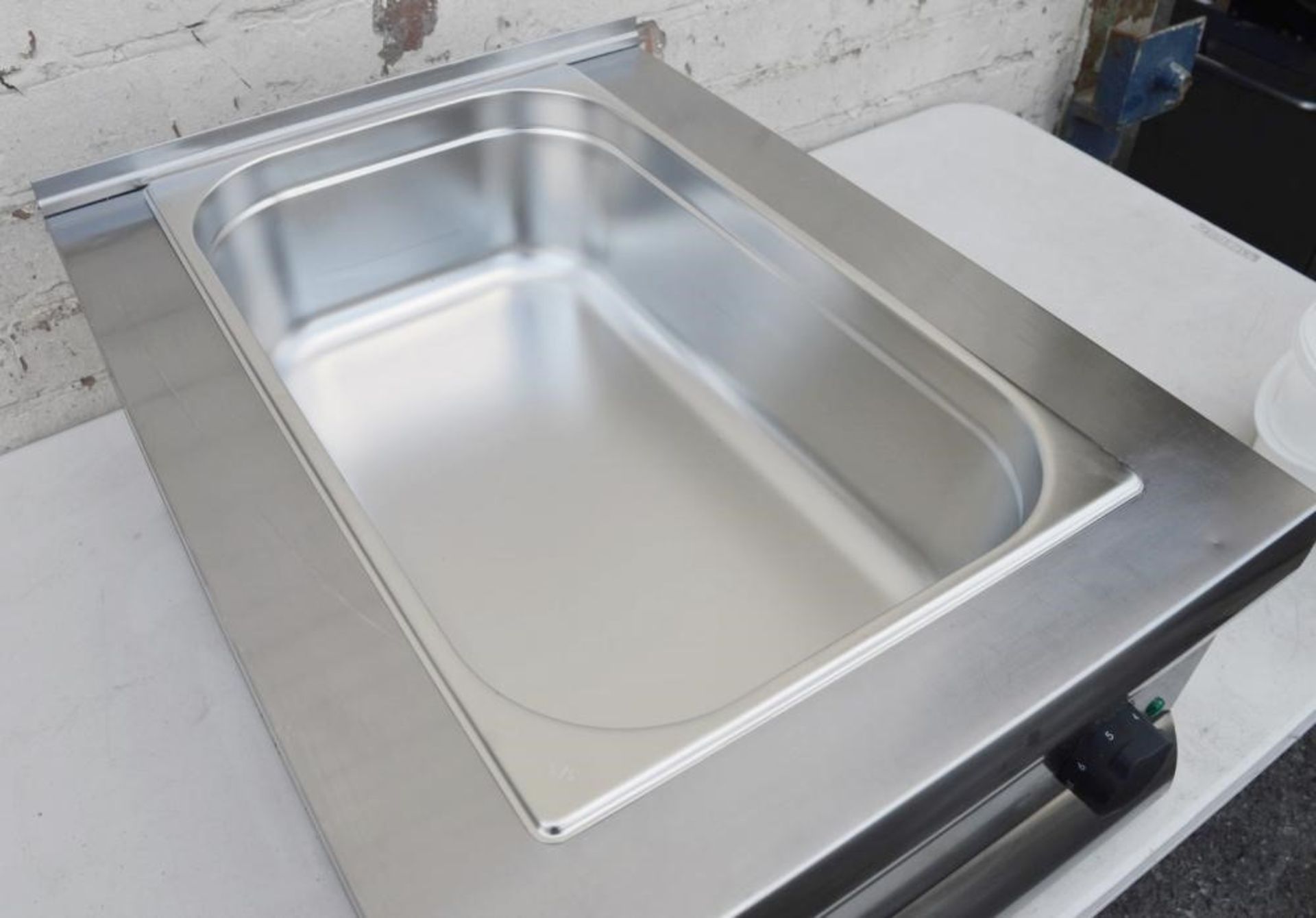 1 x LINCAT Commercial Bain Marie (BM4) - Made In UK - Stainless Steel Finish - Ref: IT548 - CL232 - - Image 3 of 9