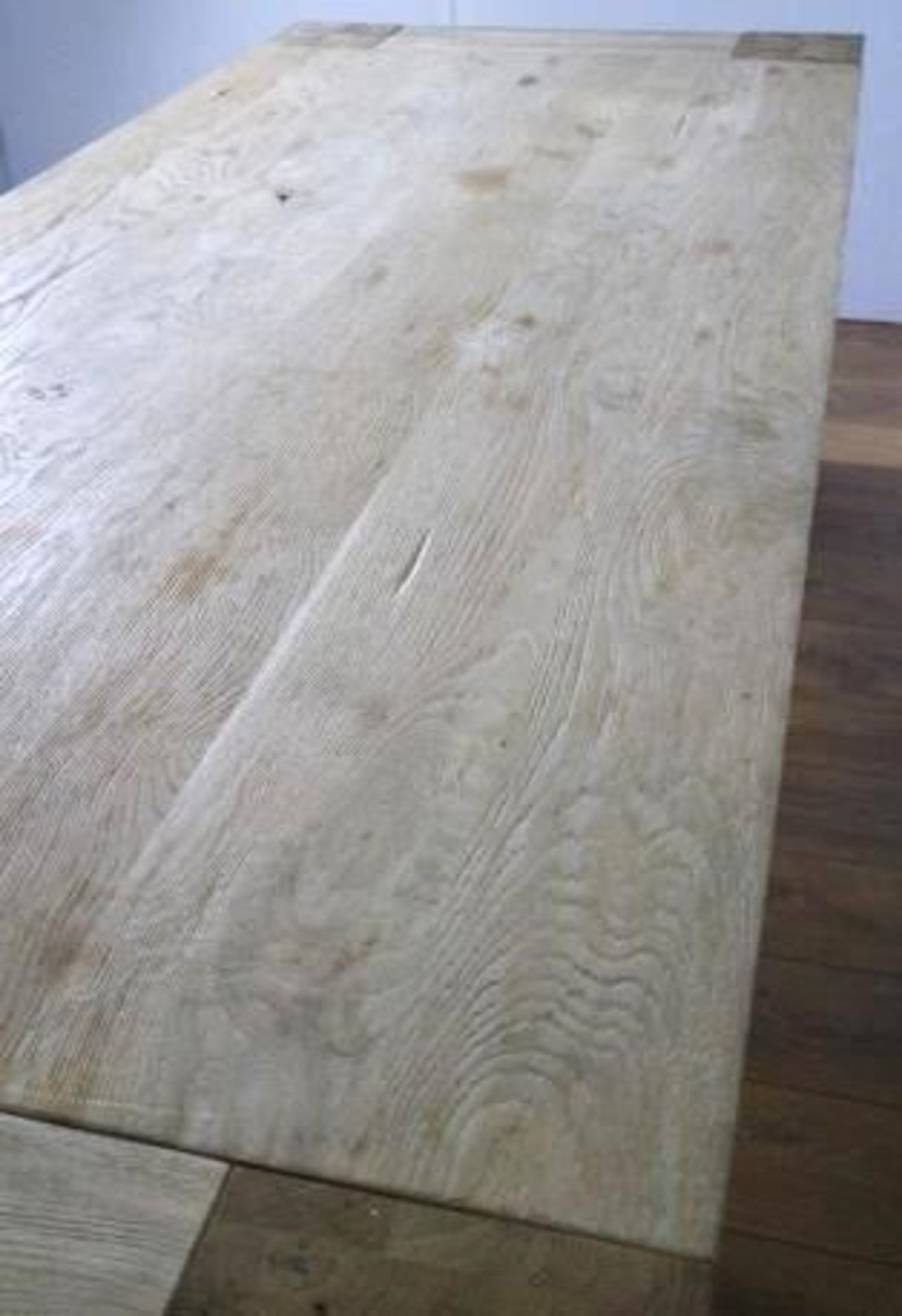 1 x Halo Furniture ‘Loft’ Reclaimed English Timber Dining Table - Natural Finish - Dimensions: L250c - Image 5 of 7