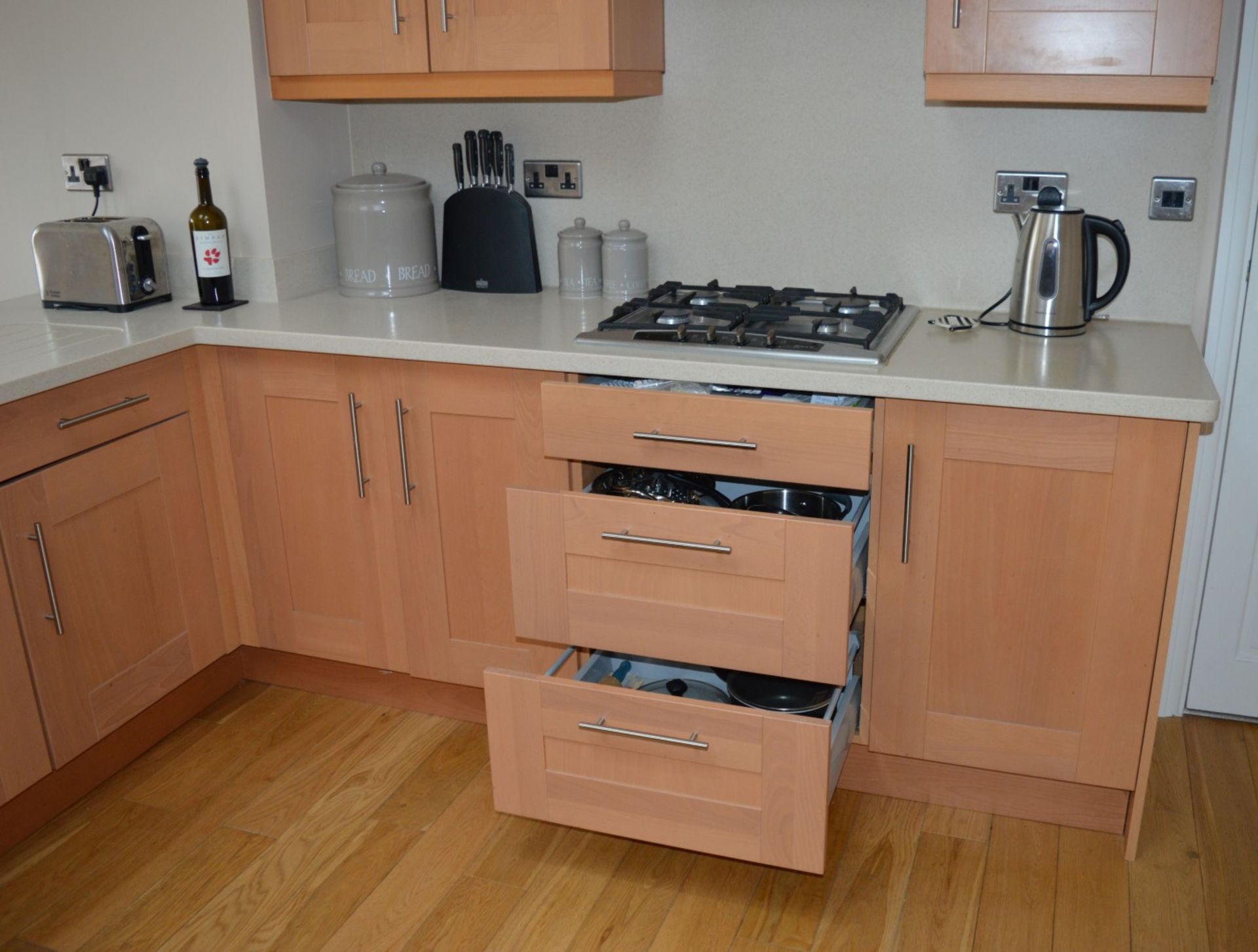 1 x Bespoke Maelstrom Solid Wood Fitted Kitchen With Corian Tops - In Excellent Condition - Neff - Image 35 of 65