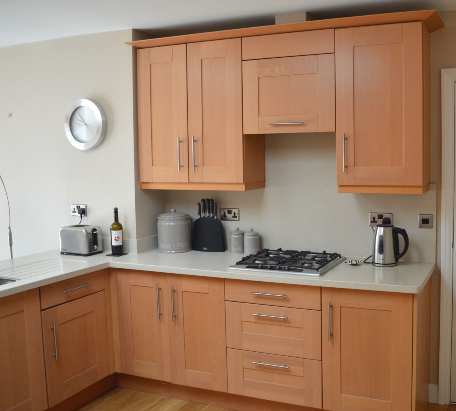 1 x Bespoke Maelstrom Solid Wood Fitted Kitchen With Corian Tops - In Excellent Condition - Neff - Image 57 of 65