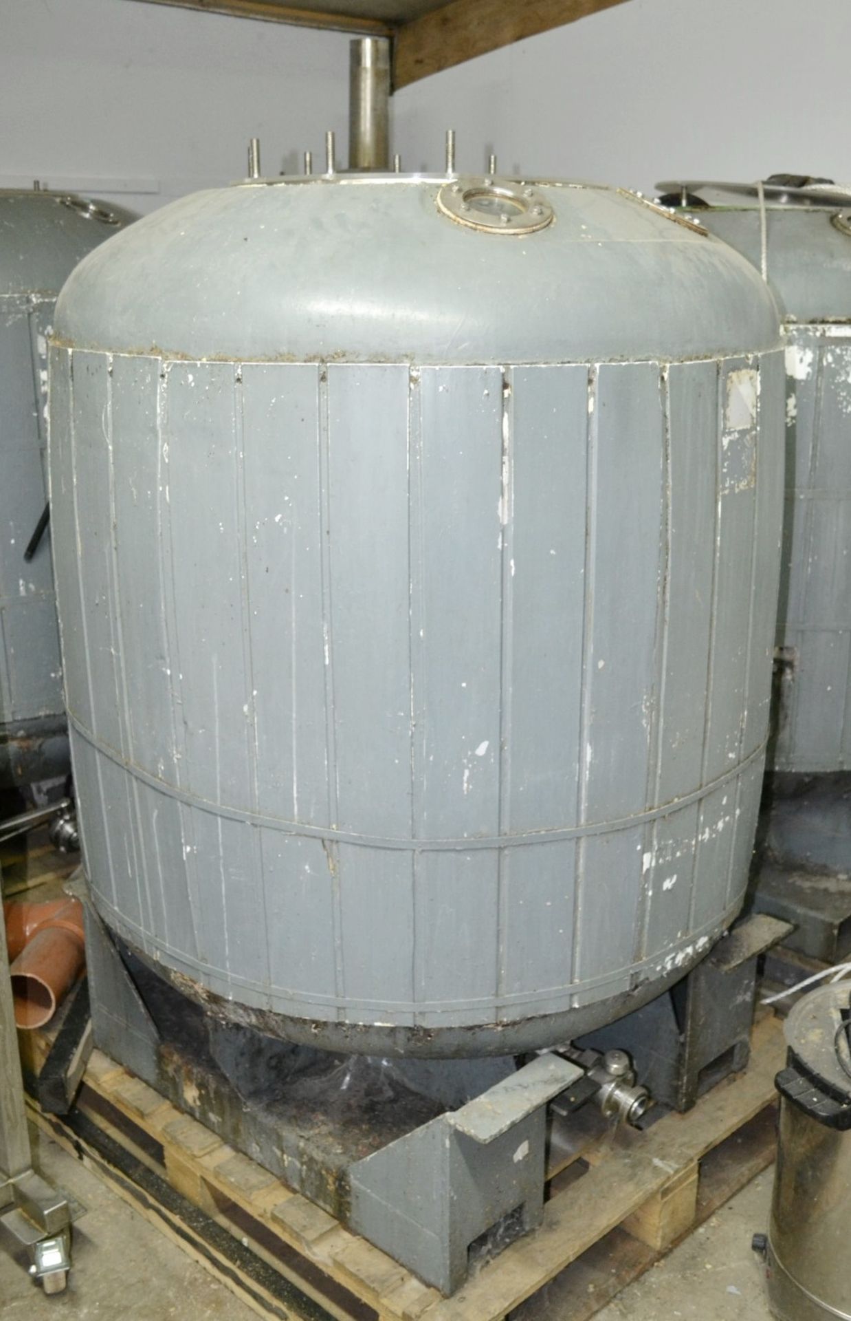 1 x Commercial Brewers Fermenting Vessel