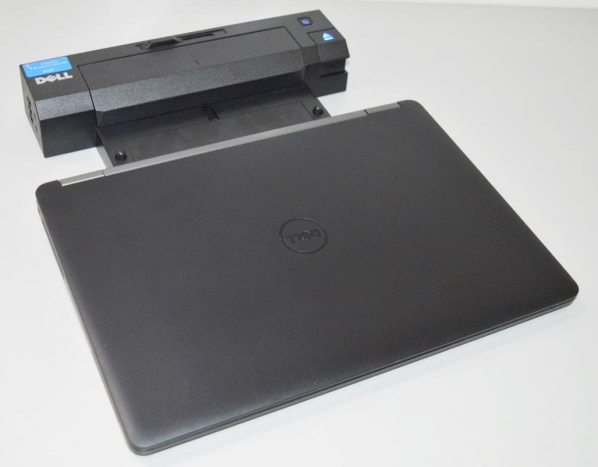 1 x Dell Latitude E7470 Laptop Computer - 14 Inch FHD Screen - Features Include a 6th Gen Core i7- - Image 4 of 10