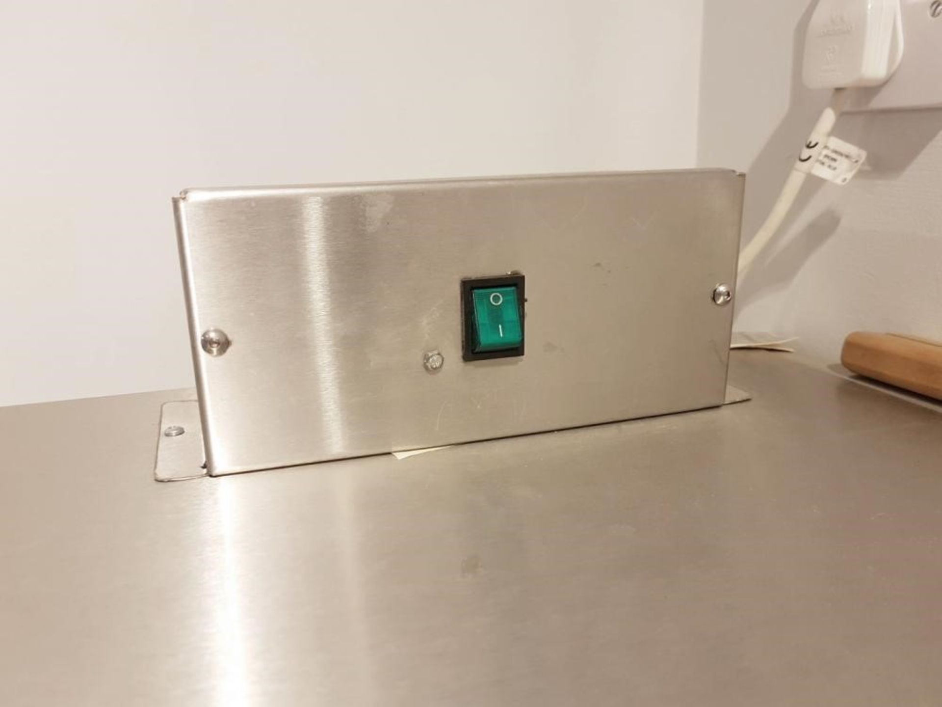 1 x Stainless Steel Ambient Counter - Around 2 Months Old In Great Condition - Dimensions: W368.5 x - Image 2 of 4