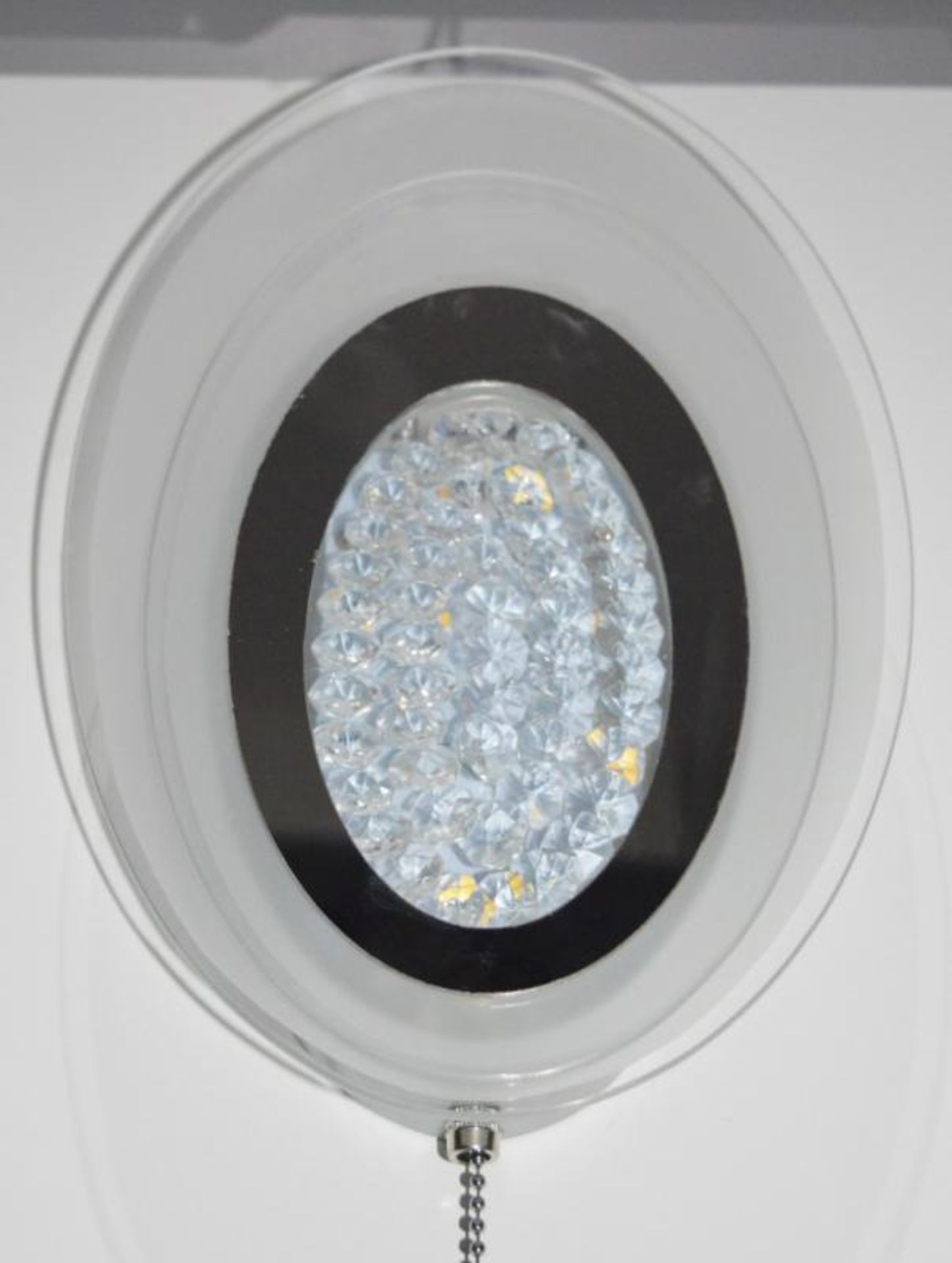 1 x LED Oval Chrome Wall Light With Frosted Glass - Ex Display Stock - CL298 - Ref J143 - Location: - Image 3 of 5