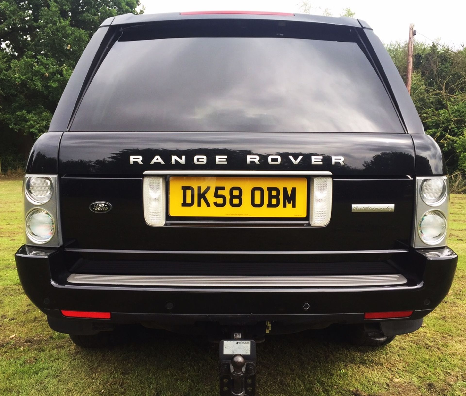 1 x Land Rover Range Rover Autobiography TDV8 A 3.6 Estate - 2008 58 Plate - 109,000 Miles - Black - Image 17 of 27