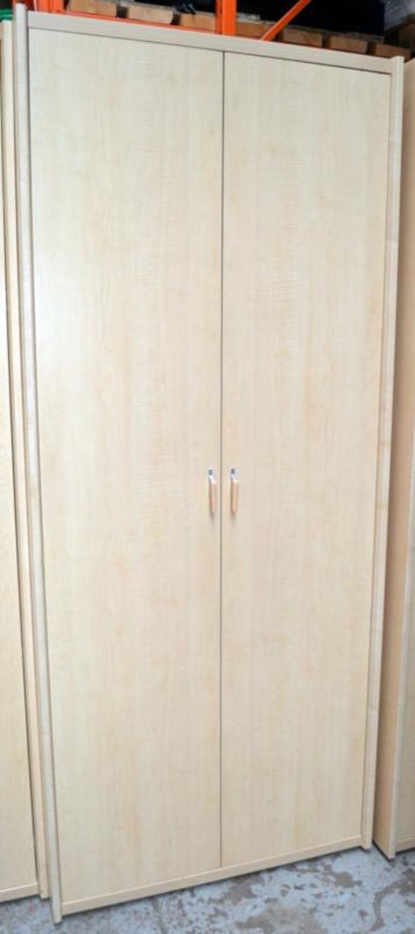 1 x GAUTIER Tall Wardrobe With A Natural Oak Style Finish - Made In France - Dimensions: H222 x W93. - Image 3 of 7