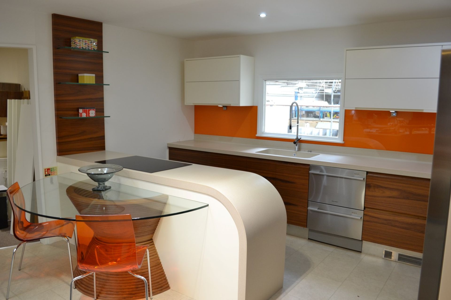 1 x Unused Bespoke Display Kitchen in Perfect Condition - Includes Unused Neff and Fisher & Paykel - Image 10 of 60