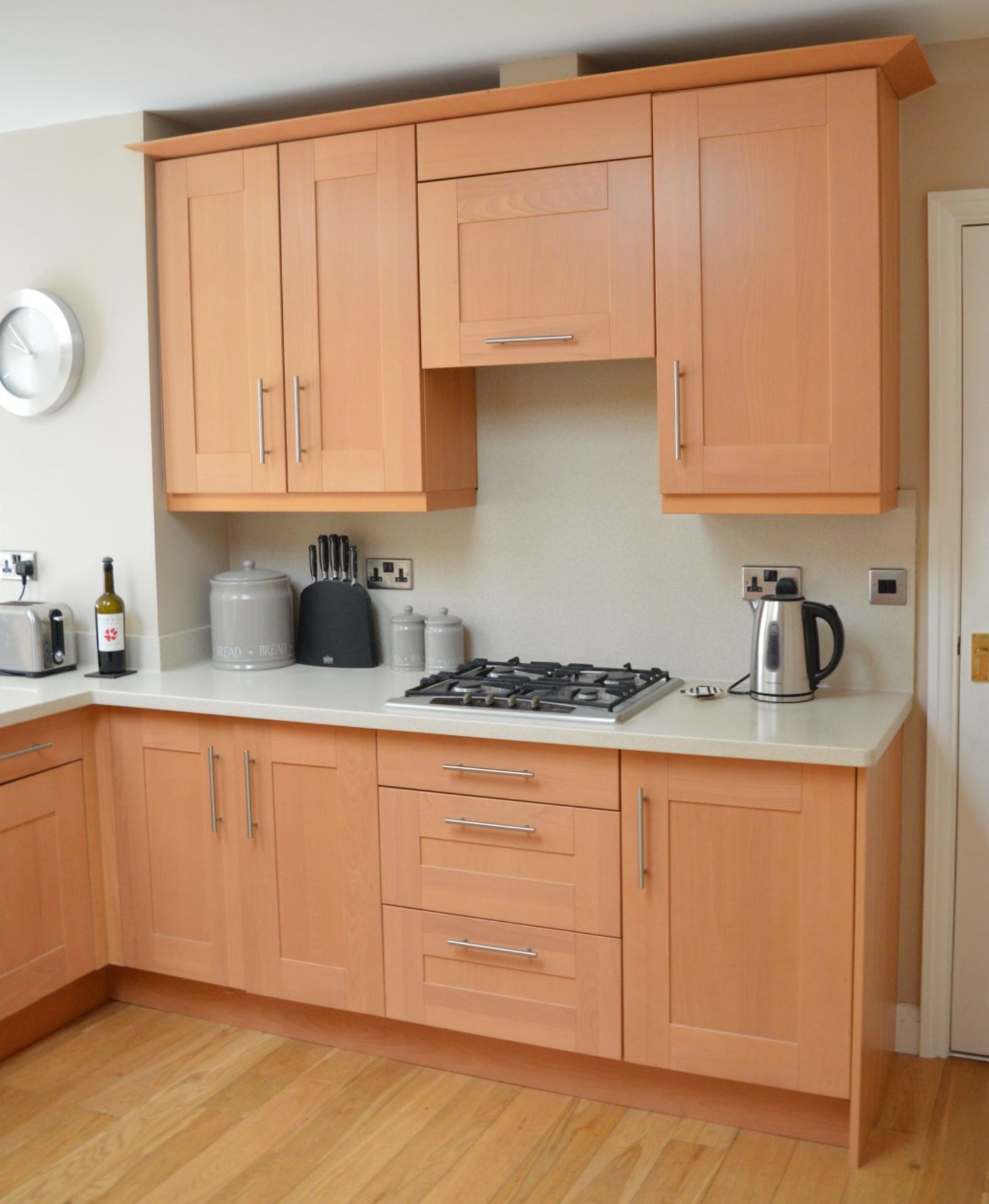 1 x Bespoke Maelstrom Solid Wood Fitted Kitchen With Corian Tops - In Excellent Condition - Neff - Image 58 of 65