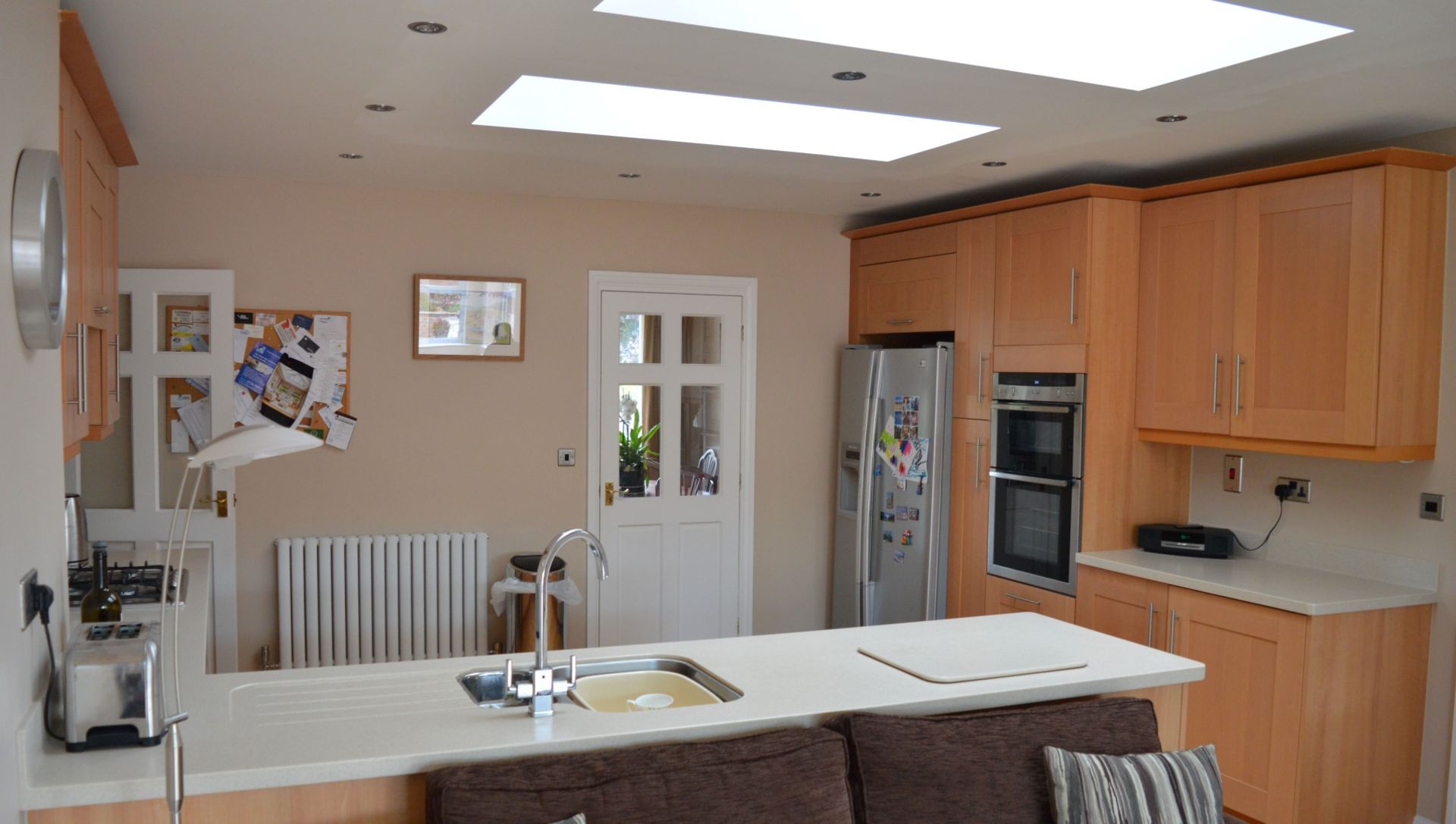 1 x Bespoke Maelstrom Solid Wood Fitted Kitchen With Corian Tops - In Excellent Condition - Neff - Image 3 of 65