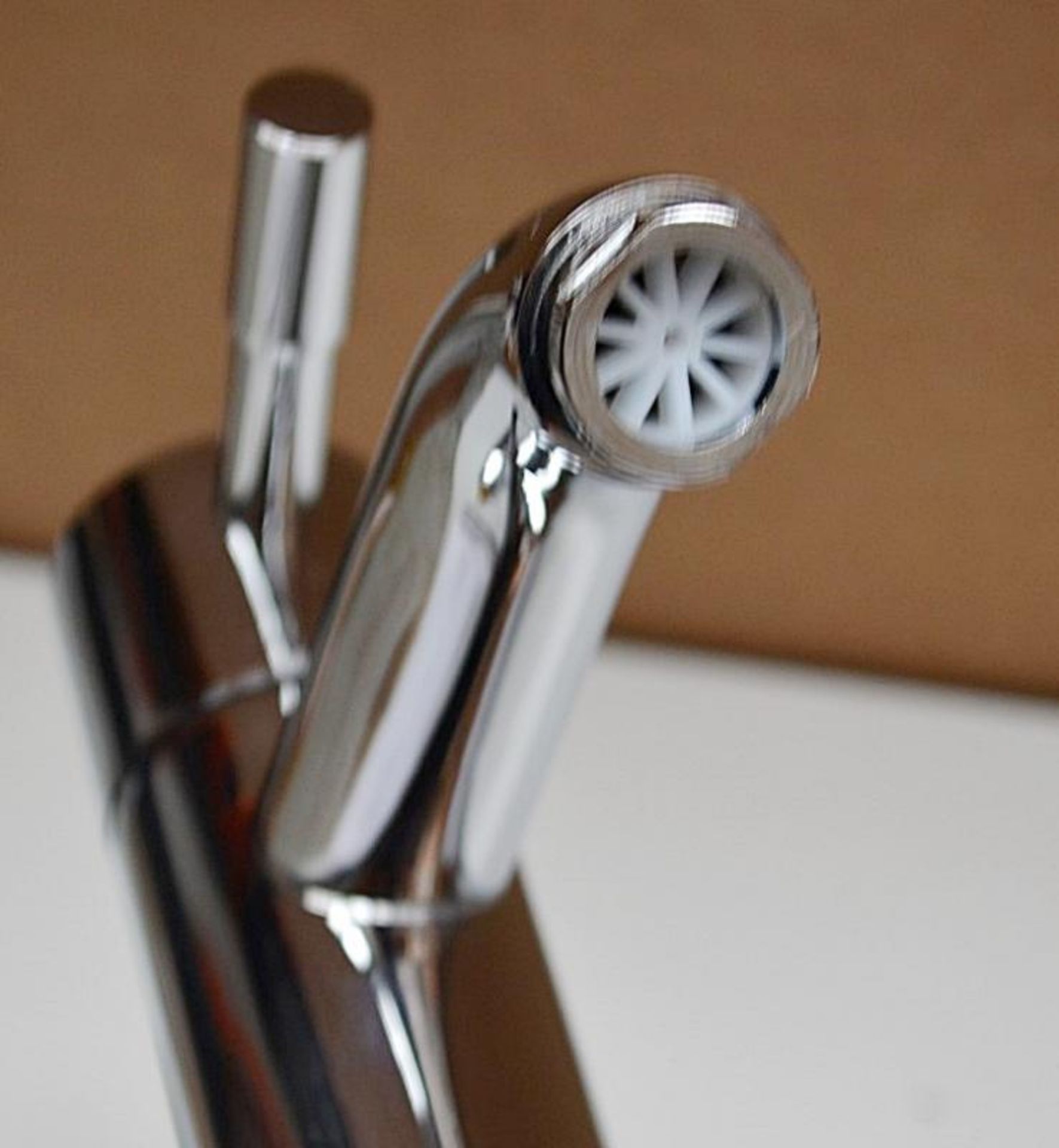 1 x Pair Of Vogue Branded Taps In Chrome - Ref: M190 - CL022 - Unused Boxed Stock - Location: Altrin - Image 3 of 5