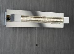 1 x Chrome LED Wall Light With Clear Crystal Glass Bar Diffuser - LED With Handy Pull Cord Switch -