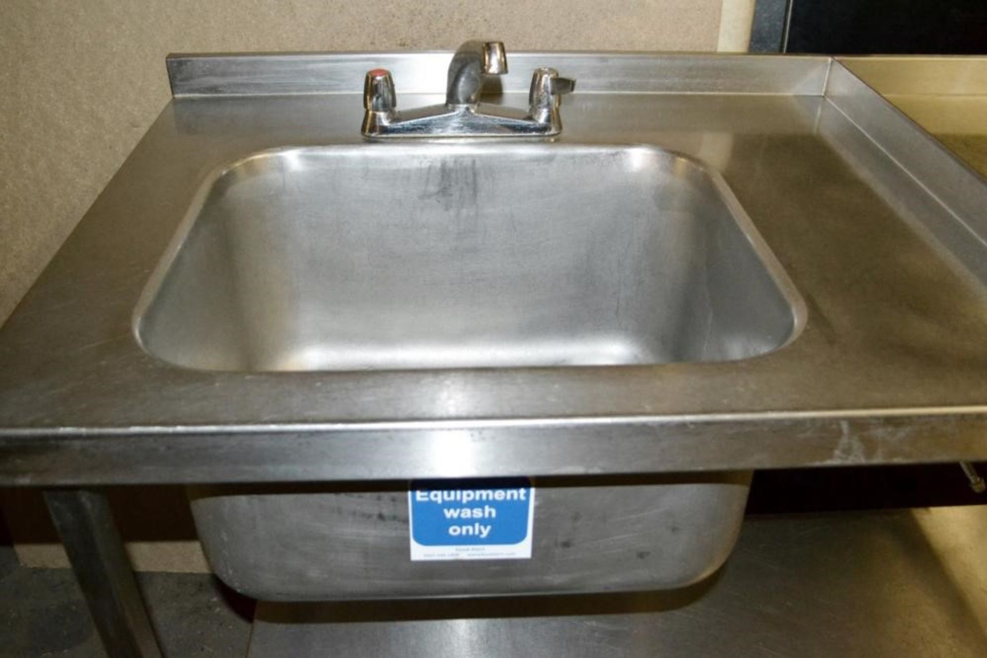 1 x Commercial Stainless Steel Double Sink Unit With Mixer Tap, Spillage Lip, Splashback and Undersh - Image 3 of 6