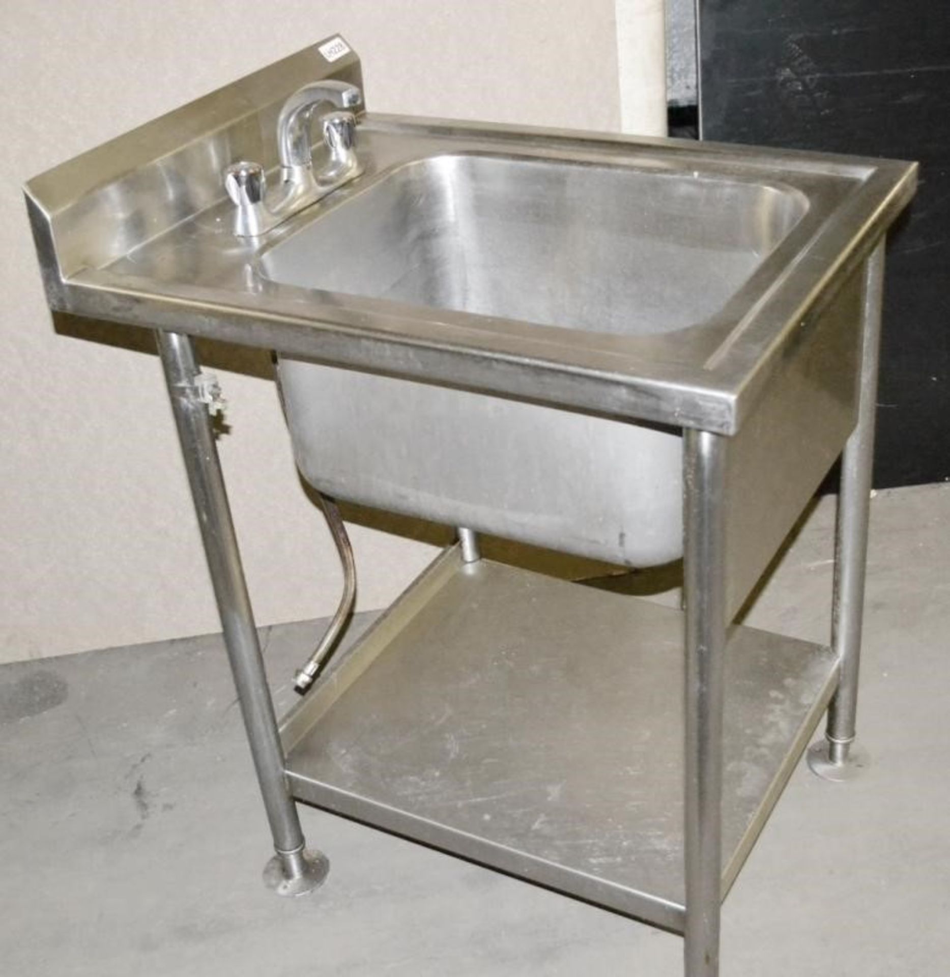 1 x Stainless Steel Commercial Sink Unit / Wash Station With Mixer Tap, Spillage Lip, Splashback and - Image 4 of 7