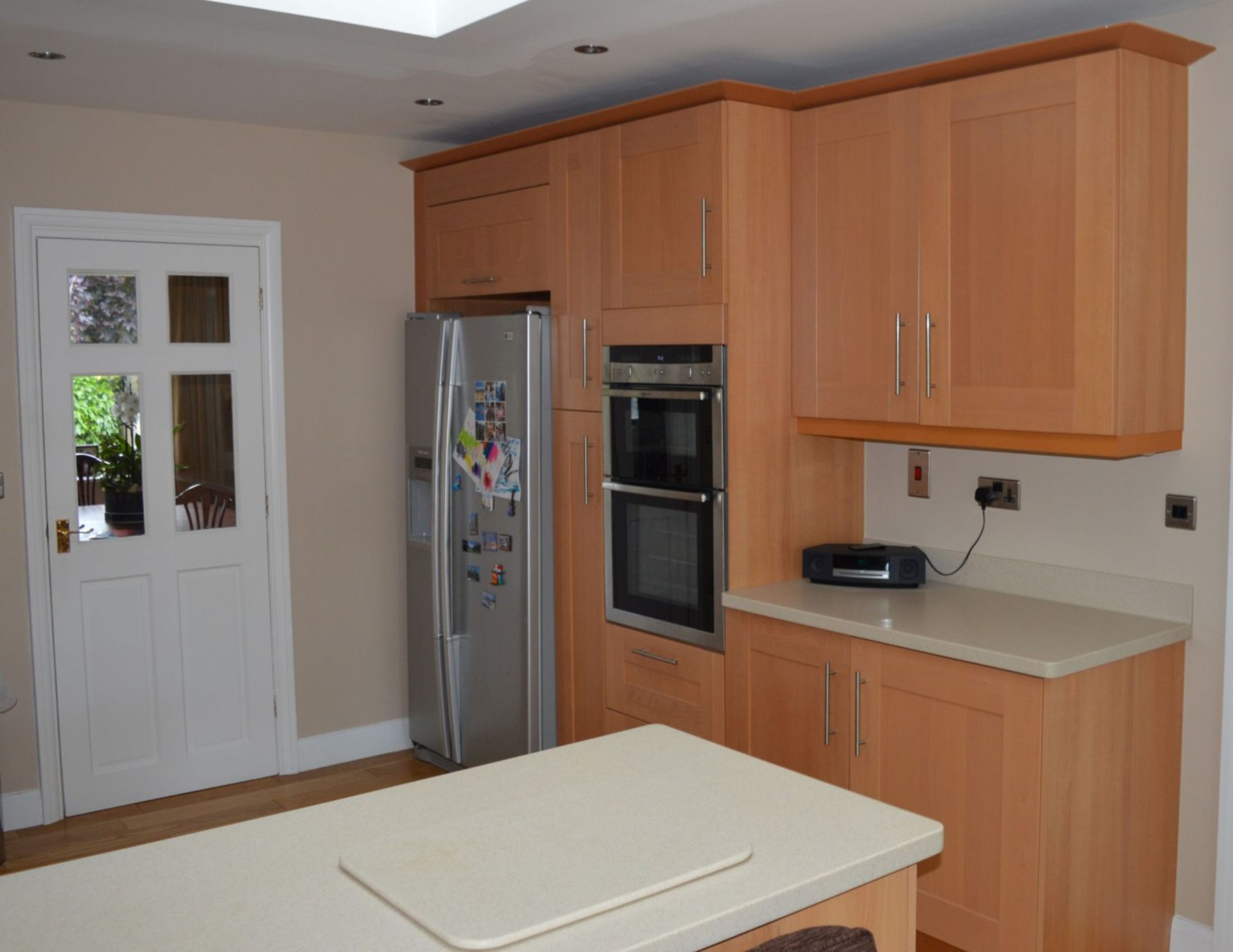 1 x Bespoke Maelstrom Solid Wood Fitted Kitchen With Corian Tops - In Excellent Condition - Neff - Image 5 of 65