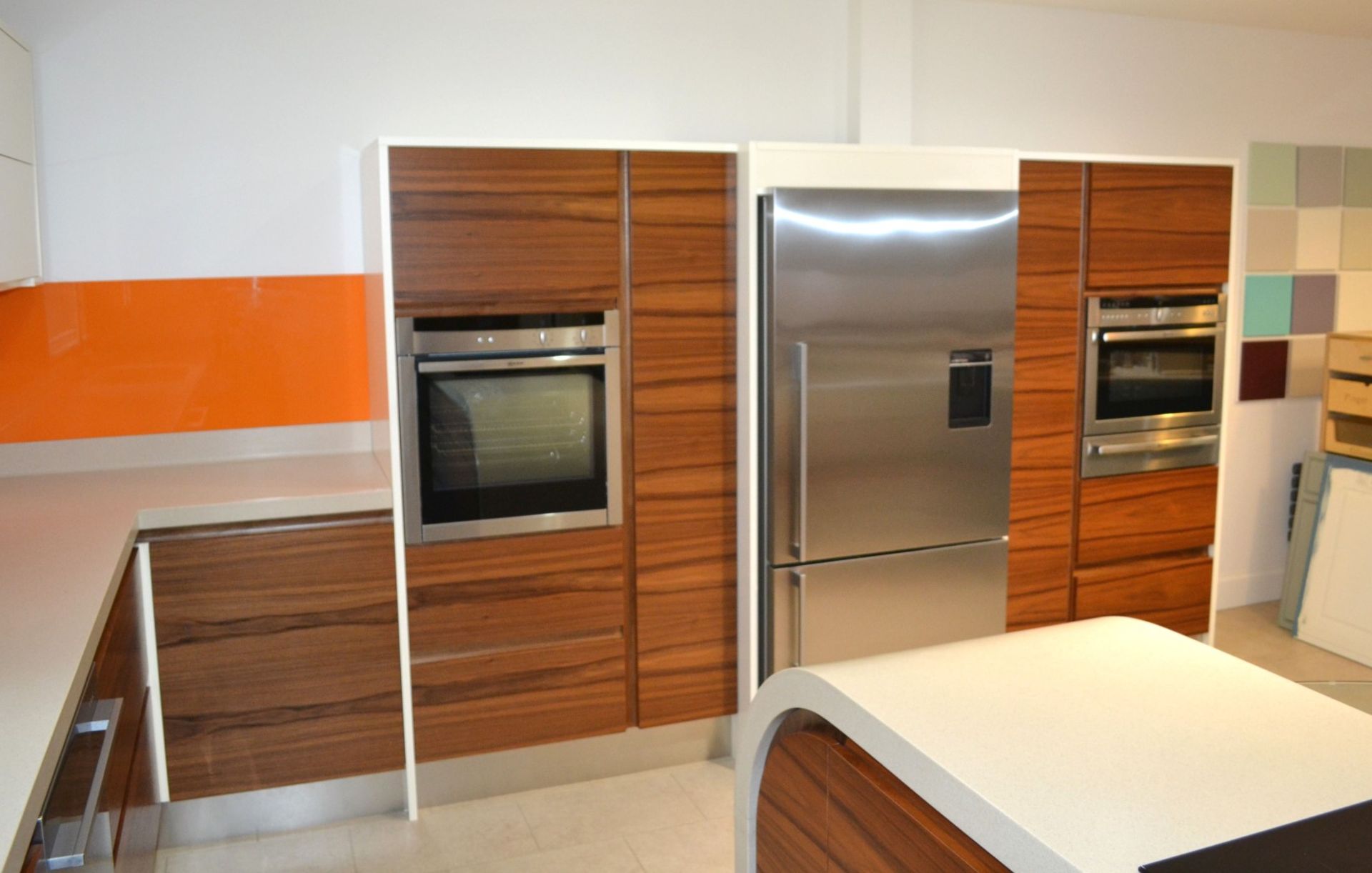 1 x Unused Bespoke Display Kitchen in Perfect Condition - Includes Unused Neff and Fisher & Paykel - Image 15 of 60