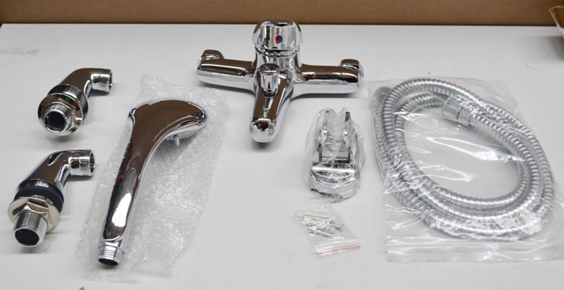 1 x PULSE Single Lever Bath Shower Mixer Tap In Chrome (Model: 112G2) - Ref: M188 - CL190 - Unused B