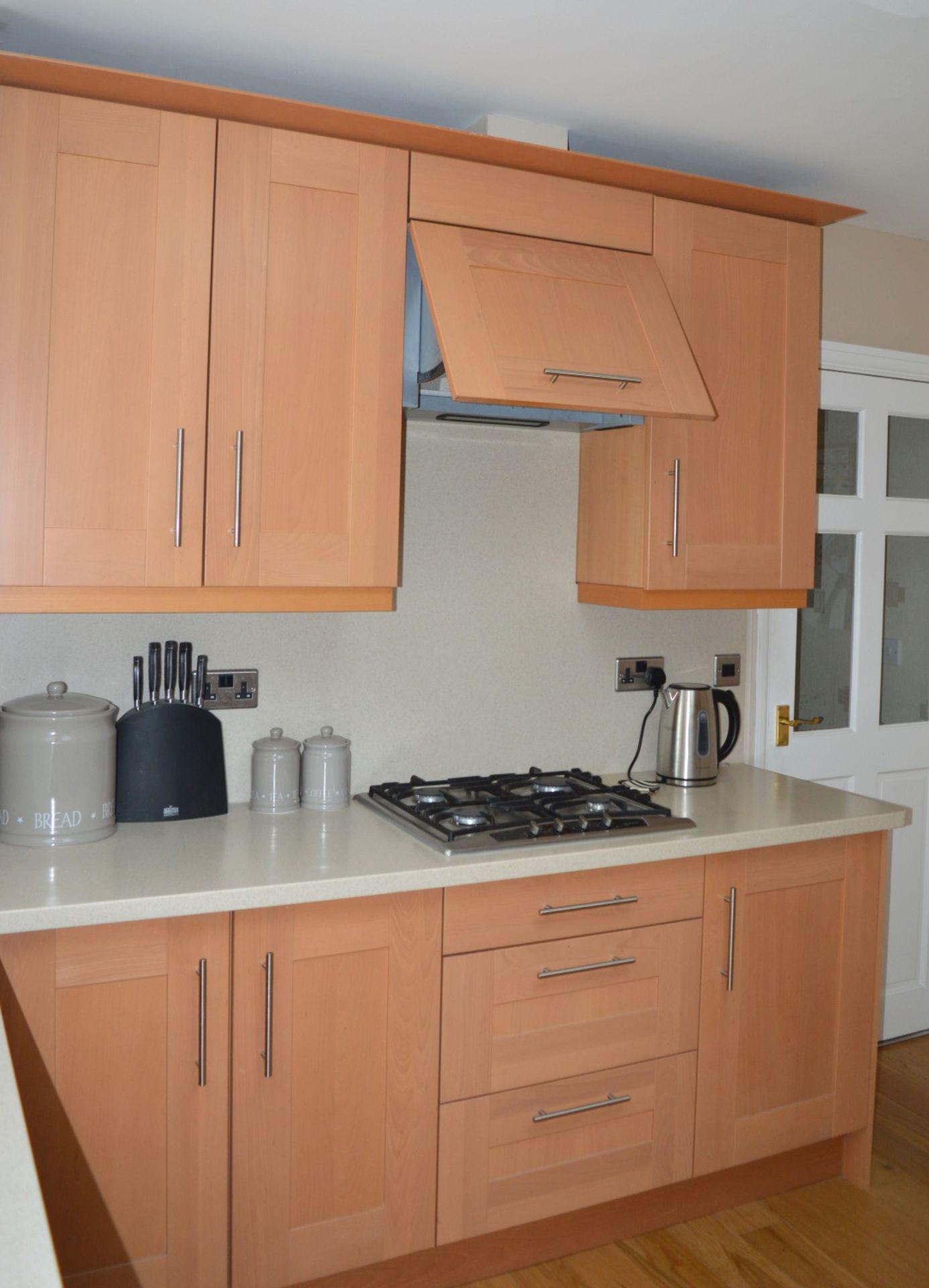 1 x Bespoke Maelstrom Solid Wood Fitted Kitchen With Corian Tops - In Excellent Condition - Neff - Image 32 of 65