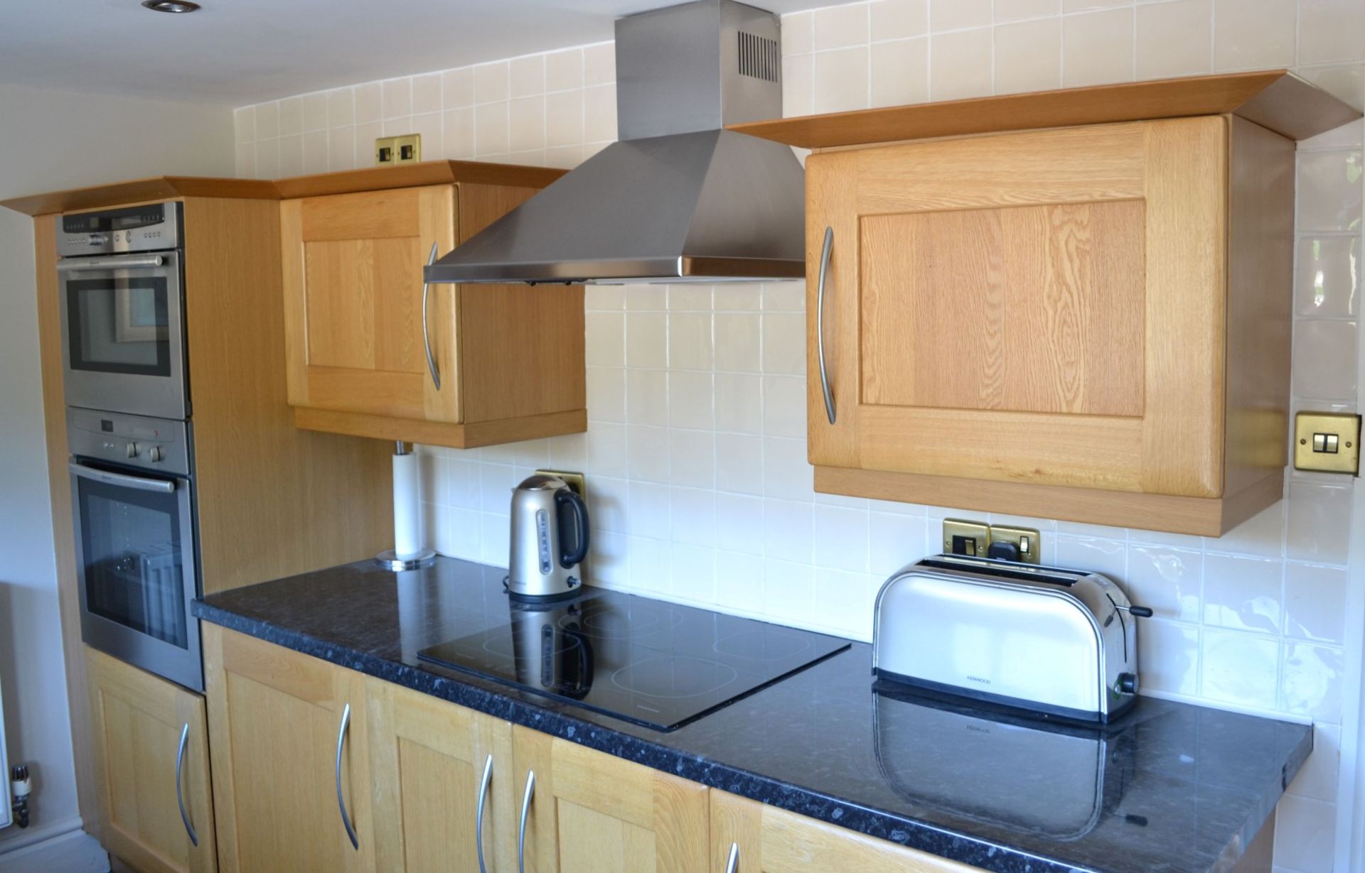 1 x Compact Fitted Kitchen With Neff and Tecnik Appliances - CL322 - Location: Pleasington, BB2 - * - Image 9 of 35