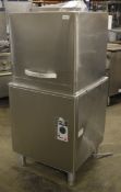 1 x Fagor FL-100B BT Stainless Steel Passthrough Dishwasher - CL232 - Ref JP507 - Location: Bolton