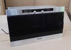 1 x Miele DG2661 60cm Wide Built-in Steam Oven - Unused Condition - CL283 - Location: Altrincham