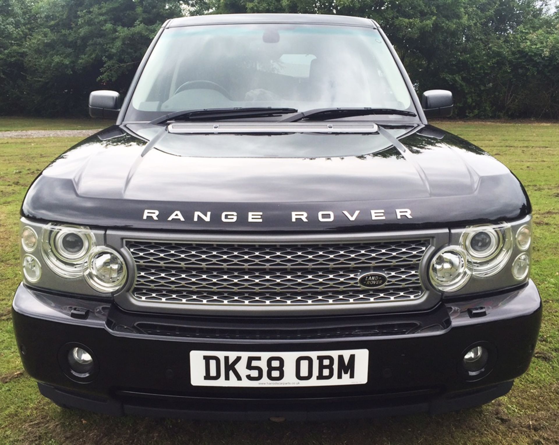 1 x Land Rover Range Rover Autobiography TDV8 A 3.6 Estate - 2008 58 Plate - 109,000 Miles - Black - Image 2 of 27