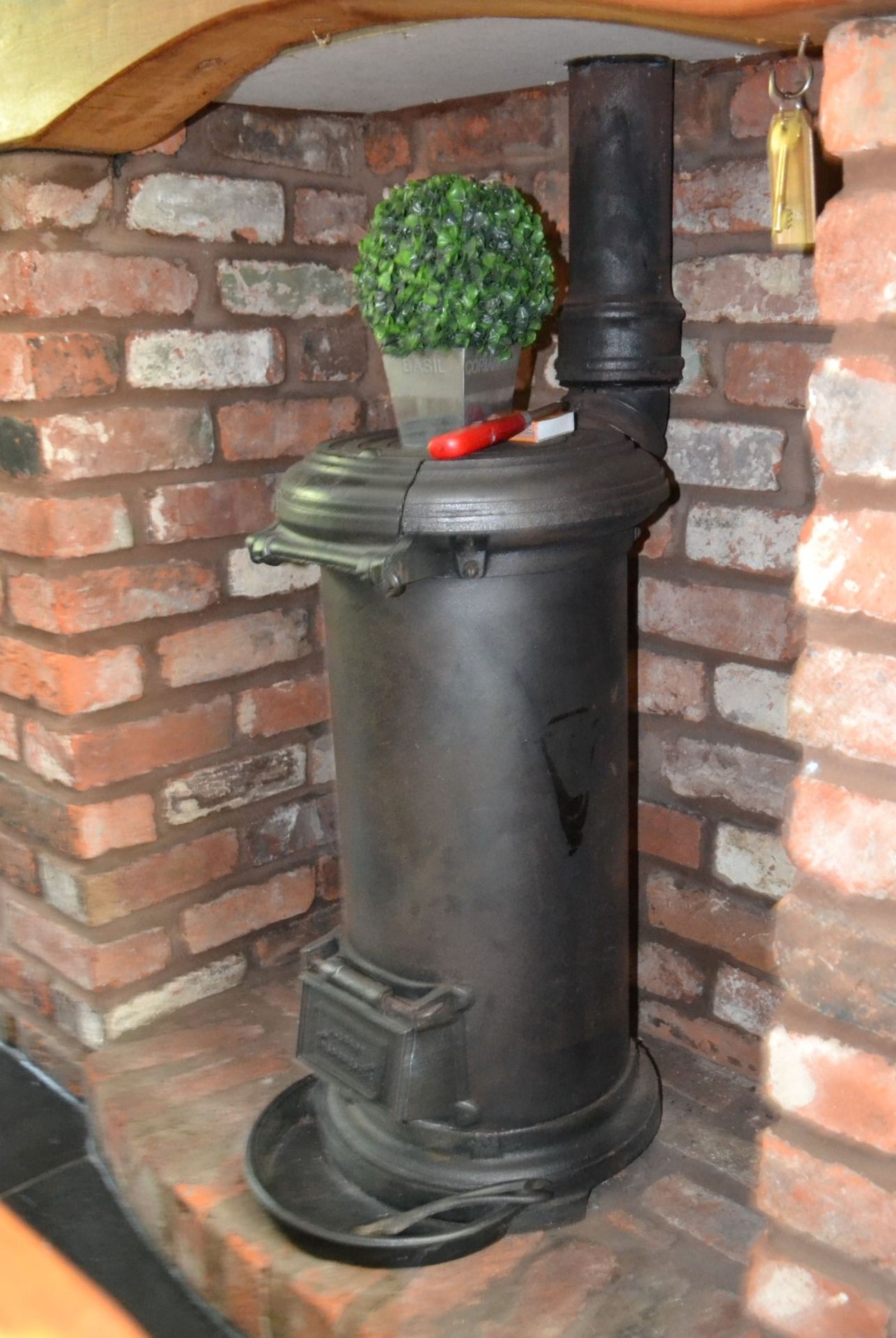 1 x Arctic Wood Burning Stove - CL321 - Location: Bramhall SK7 - *NO VAT On Hammer* The stove must - Image 4 of 6