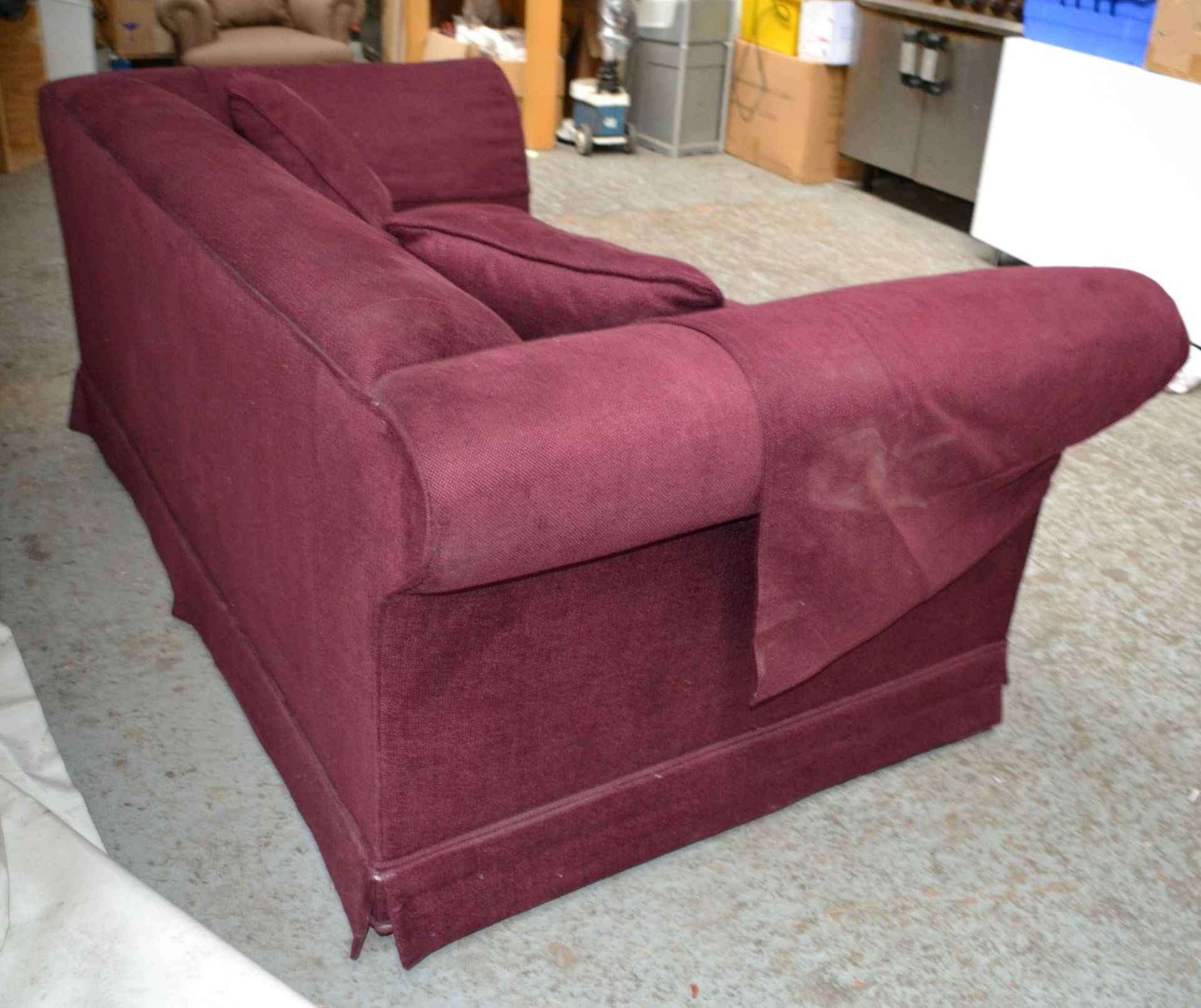 1 x Large Purple Sofa With Arm Covers - CL314 - Location: Altrincham WA14 - *NO VAT On Hammer*<B - Image 4 of 9