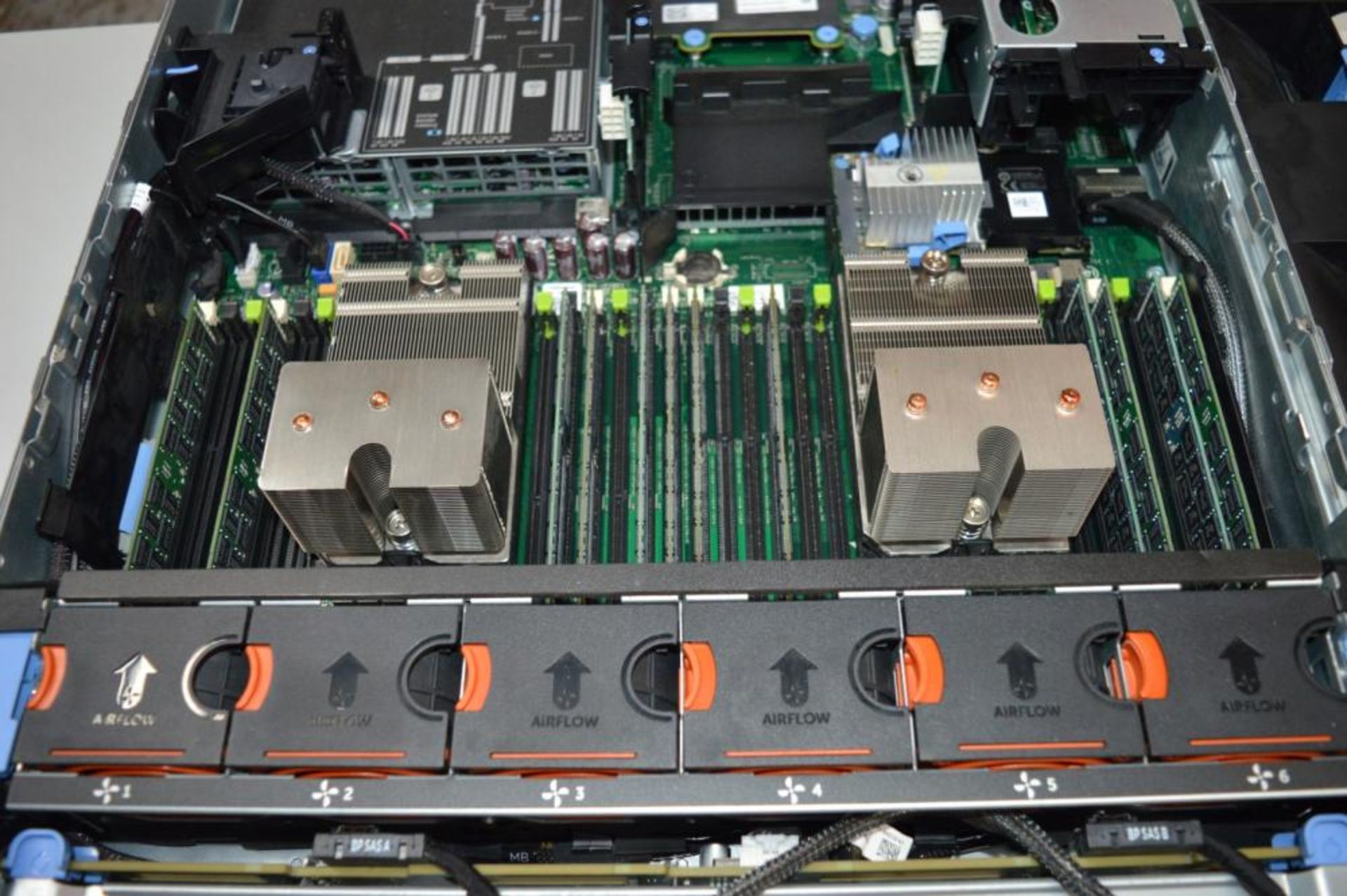 1 x Dell Power Edge R720xd Rack Server - 2 x Intel Xeon E5-2630 Six Core Processors, 128gb DDR3 Ram - Bild 2 aus 5