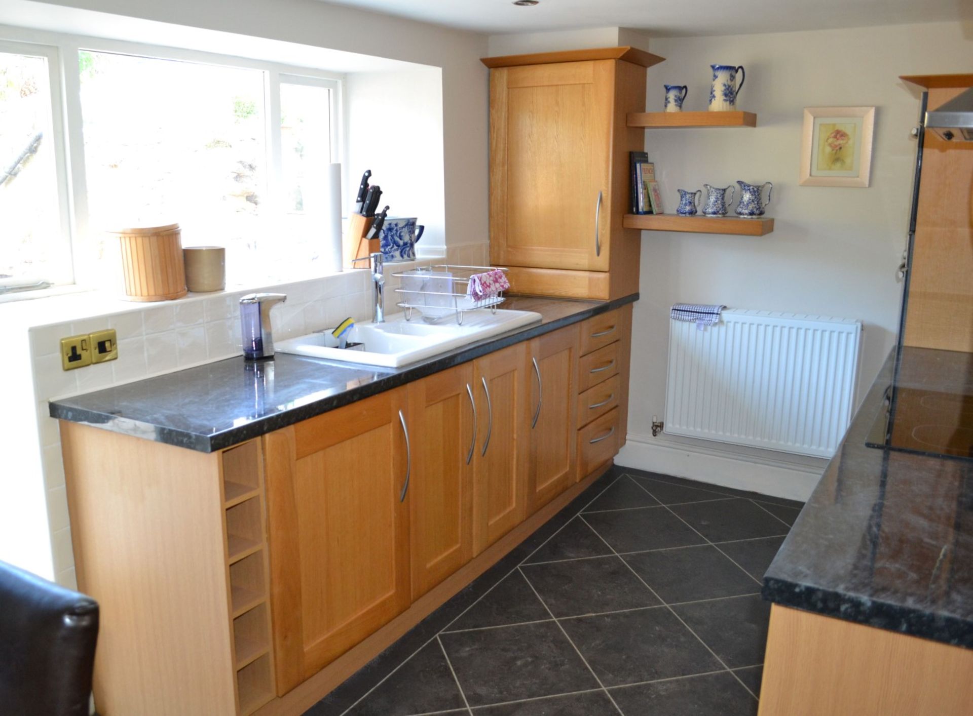 1 x Compact Fitted Kitchen With Neff and Tecnik Appliances - CL322 - Location: Pleasington, BB2 - * - Image 6 of 35