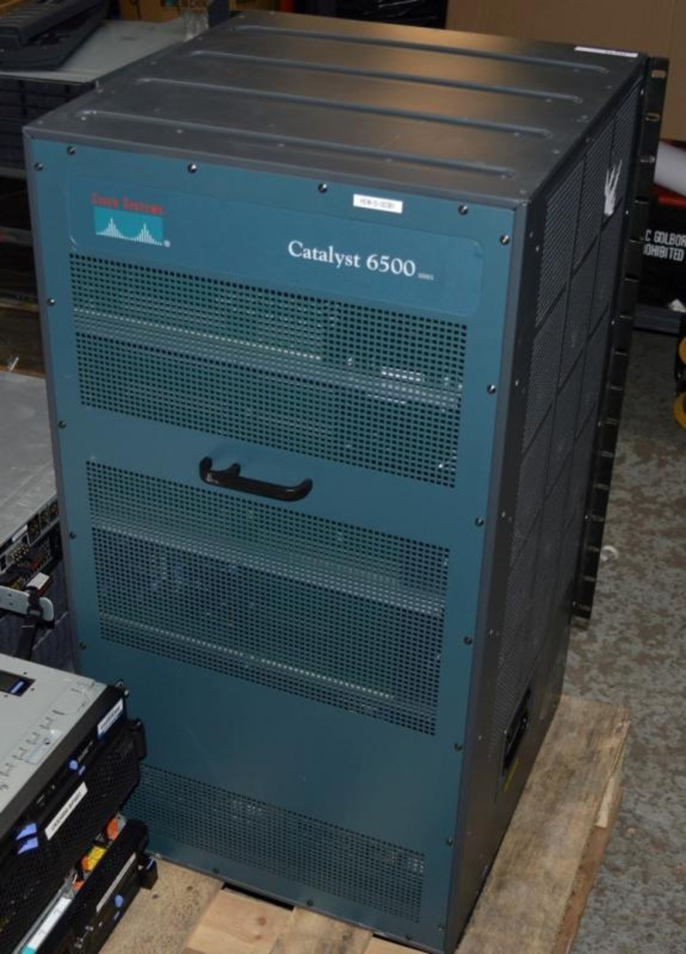 1 x Cisco Catalyst 6513 Switch Chassis With 2 x WS-SUP32-GE-3B Supervisor Engines and 3 x WS-X6548- - Image 10 of 10