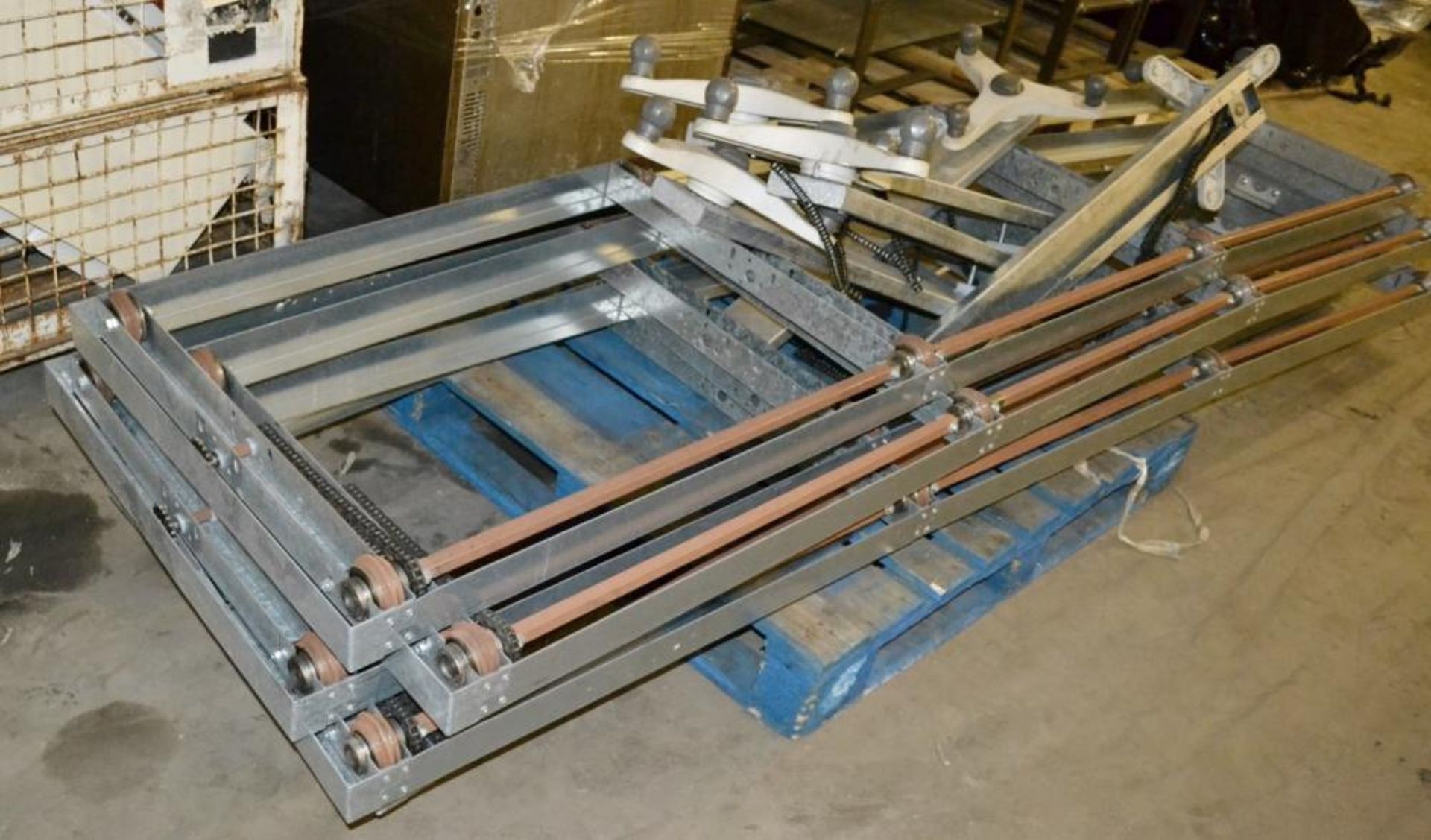 5 x Chain Drive Mobile Shelving / Roller Racking System Base Sections - CL285 - Location: Bolton BL1 - Image 2 of 5