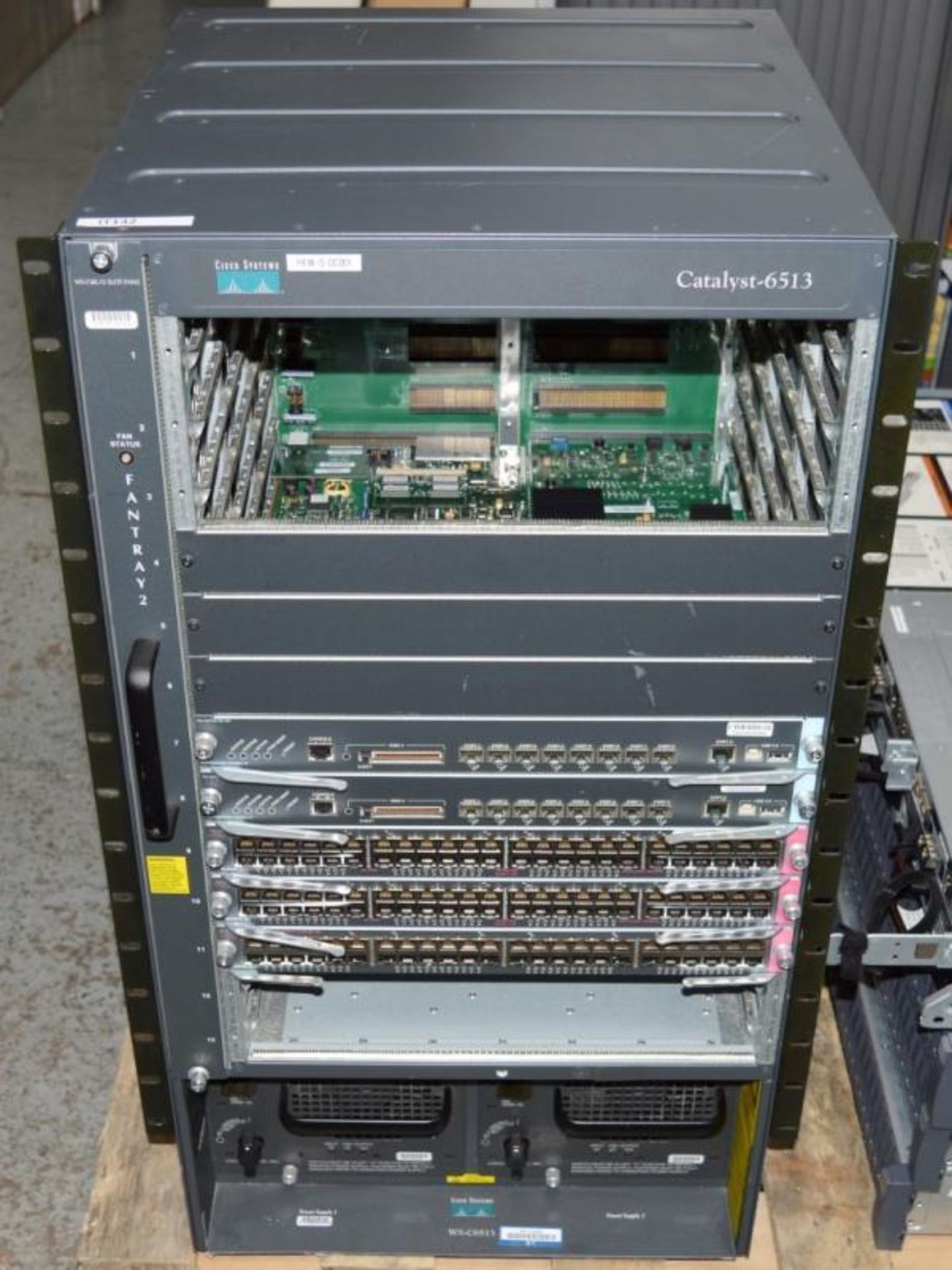 1 x Cisco Catalyst 6513 Switch Chassis With 2 x WS-SUP32-GE-3B Supervisor Engines and 3 x WS-X6548-