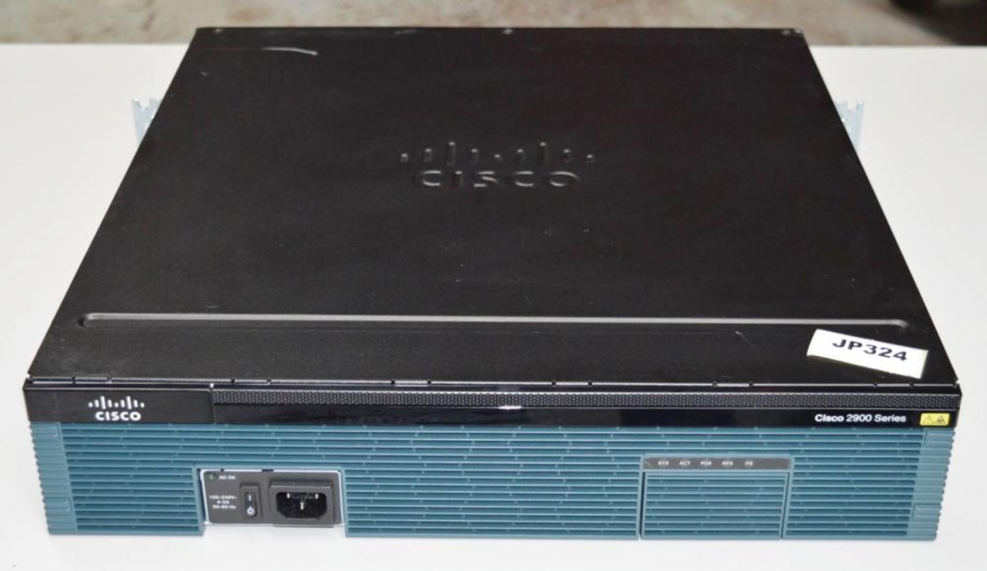 1 x Cisco 2921 K9 V08 Integrated Services Router - CL285 - Ref JP324 F2 - Location: Altrincham WA14