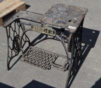 1 x Antique SINGER Cast Iron Sewing Machine Treadle Base - Features Working Peddle And Wheel Motion