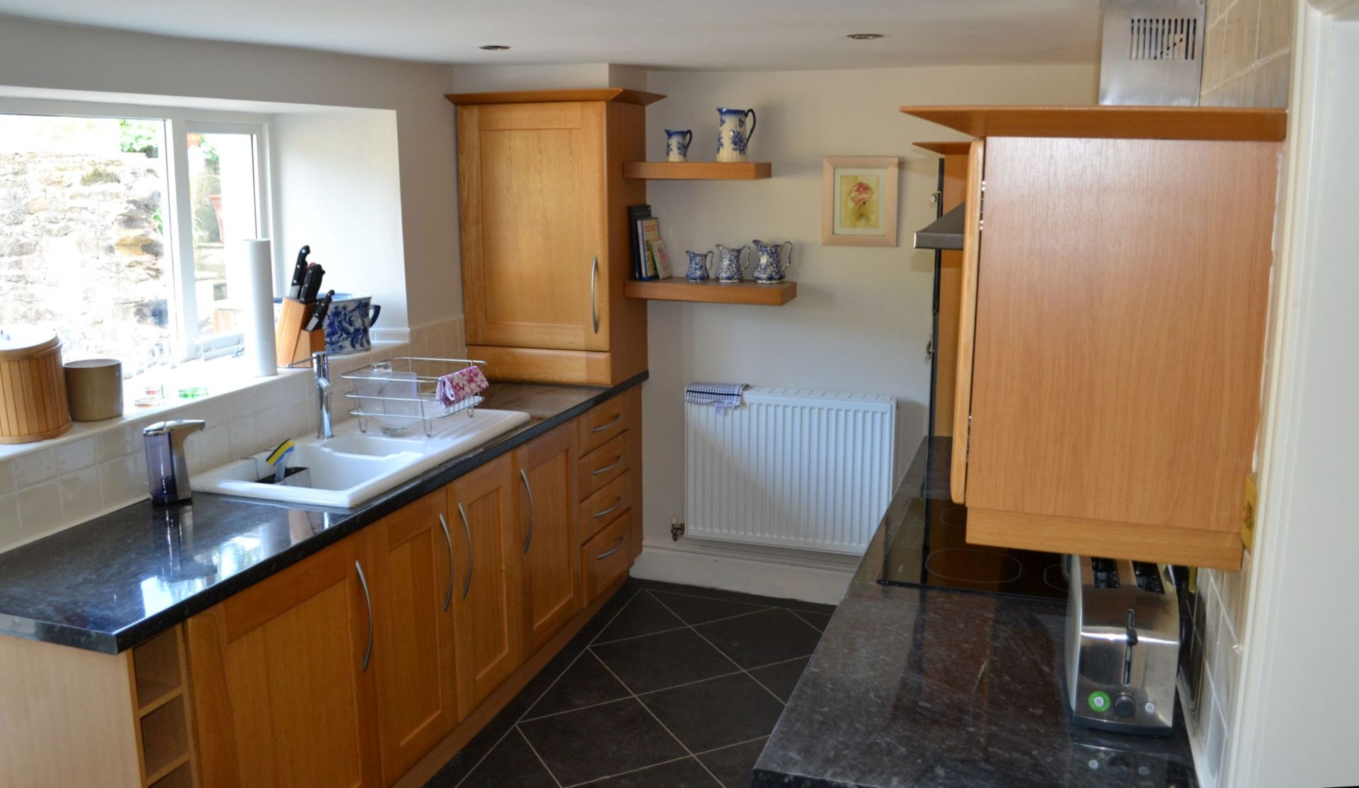 1 x Compact Fitted Kitchen With Neff and Tecnik Appliances - CL322 - Location: Pleasington, BB2 - *