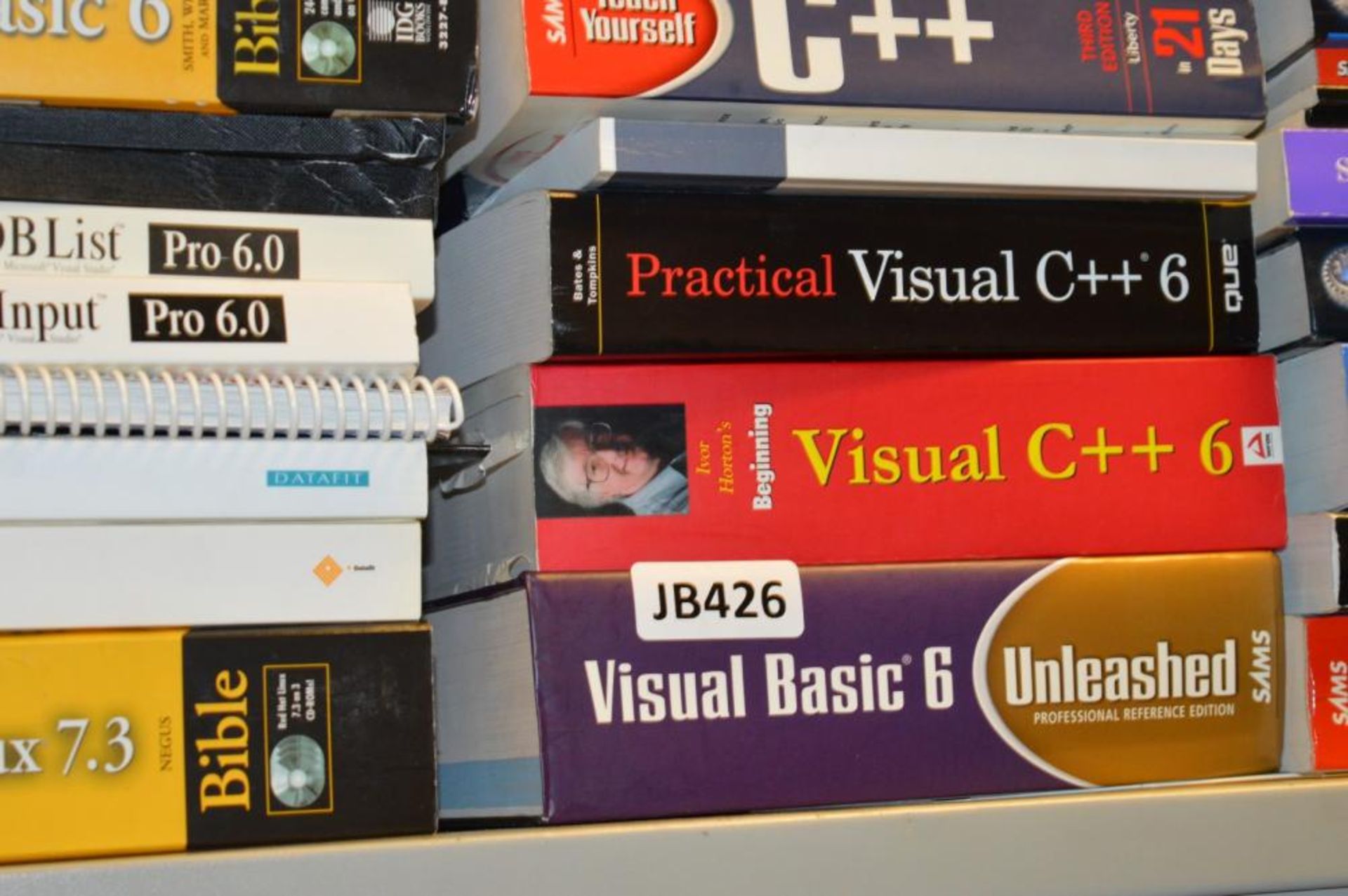 30 x Various Computer Books - C++, Visual Basics, Microsoft, Red Hat Linux, Designing Cisco - Image 4 of 8
