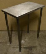 1 x Stainless Steel Prep Table - H91 x W46 x D76 cms - CL282 - Ref JP986 - Location: Bolton