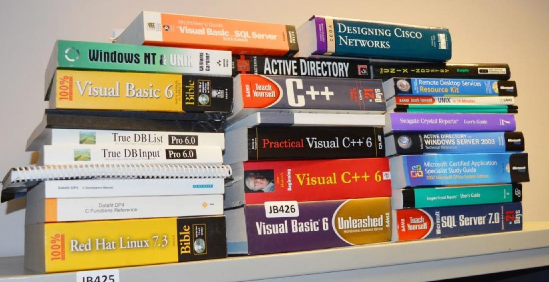 30 x Various Computer Books - C++, Visual Basics, Microsoft, Red Hat Linux, Designing Cisco - Image 6 of 8