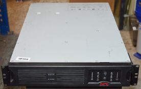 1 x APC Smart-UPS 2200VA USB & Serial RM 2U 230V - Model SUA2200RMI2U - CL011 - Ref JP309 -