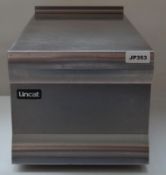 1 x Lincat WT3 Stainless Steel Worktop - Designed to Match Silverlink 600 Appliances - H16.5 x W30 x