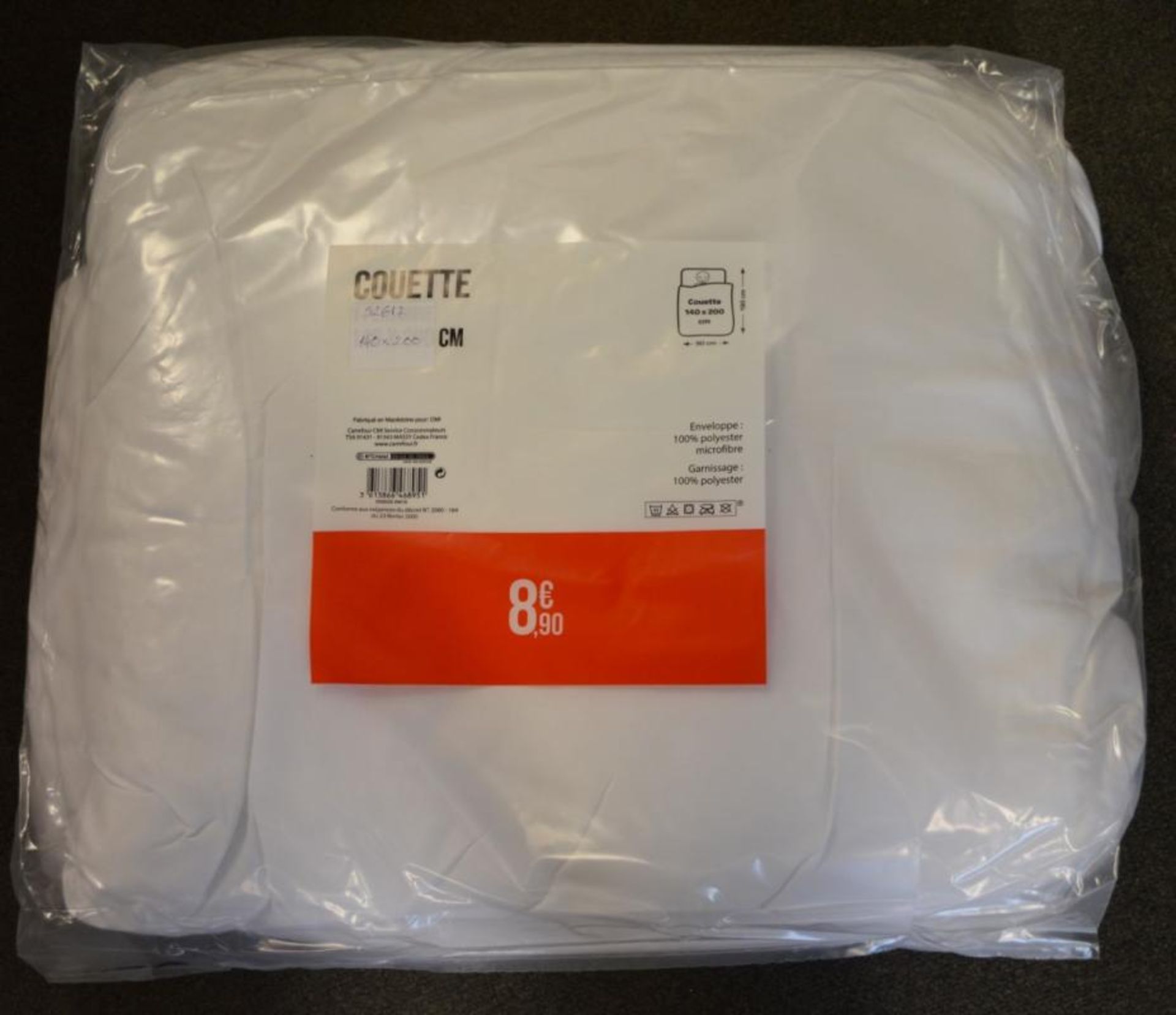 100 x Microfibre Duvets - Various Sizes Included - Brand New Stock - 100% Polyester - CL007 - - Image 3 of 4