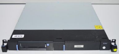 1 x IBM System Storage 7226 Model 1U3 Multi-Media Enclosure